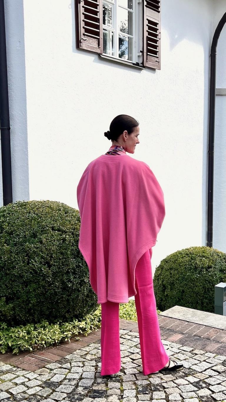 YVES SAINT LAURENT YSL Pink Pure Wool Cape or Wrap, 1980s 12