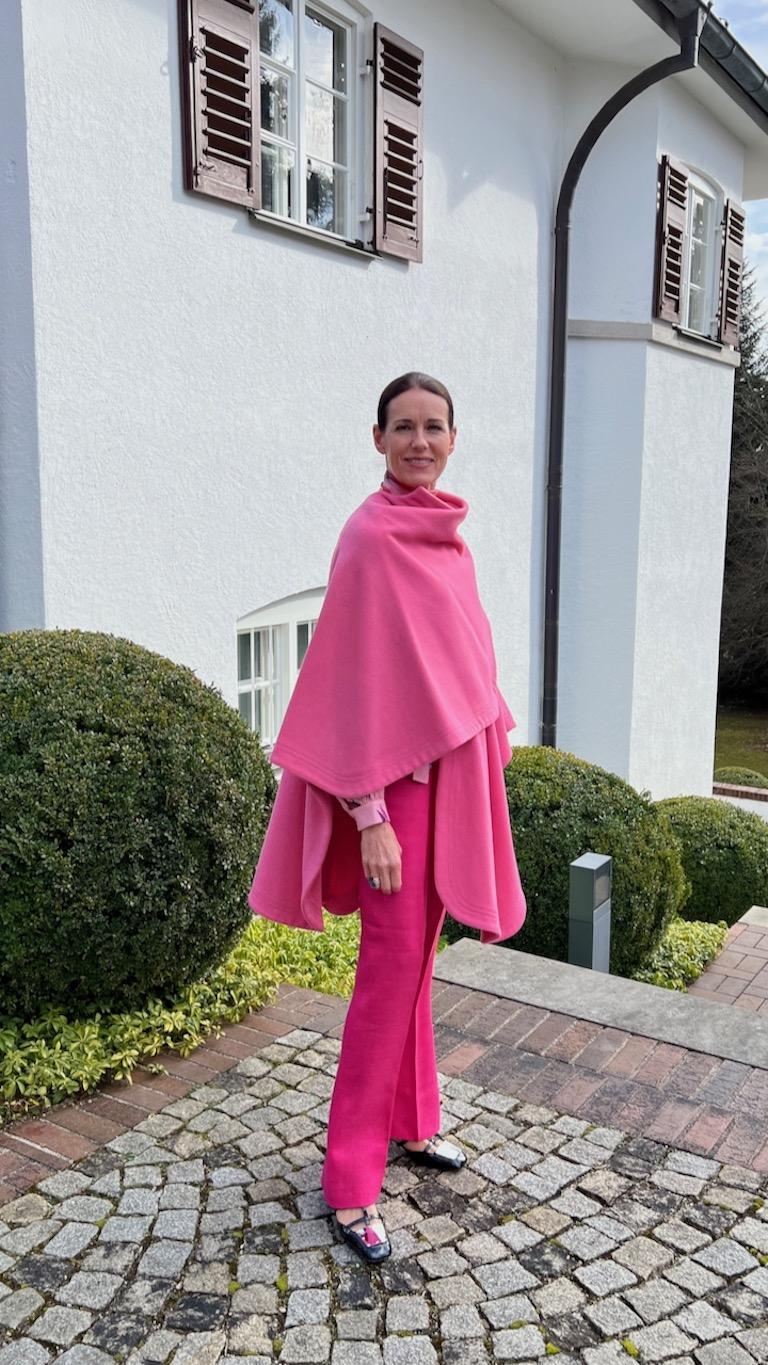 YVES SAINT LAURENT YSL Pink Pure Wool Cape or Wrap, 1980s 13