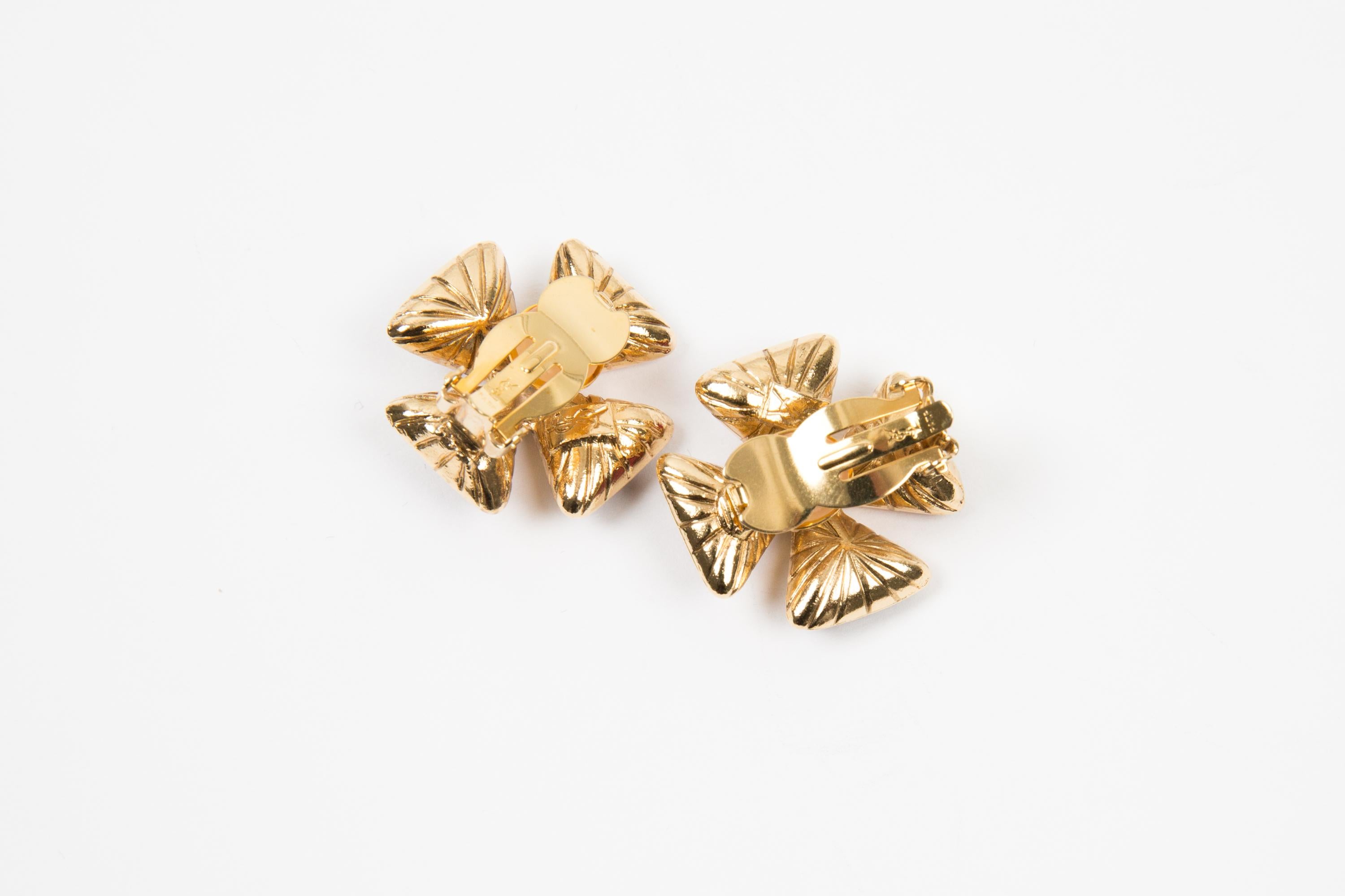 Women's Yves Saint Laurent YSL Red Crystal Embellished Cross Clip on Earrings For Sale