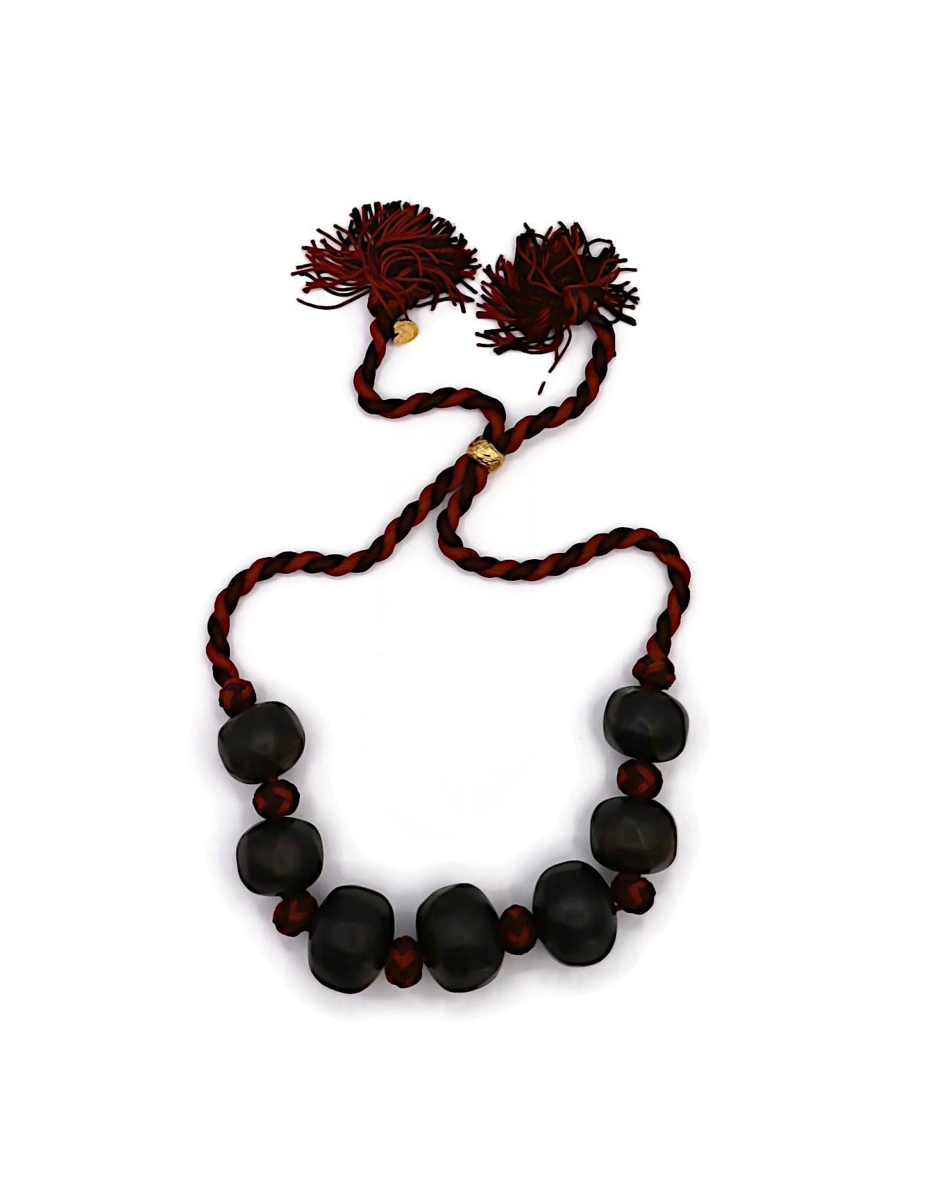 Yves Saint Laurent Rive Gauche Collana con nappe e sfere di legno intagliato In condizioni buone in vendita a Nice, FR