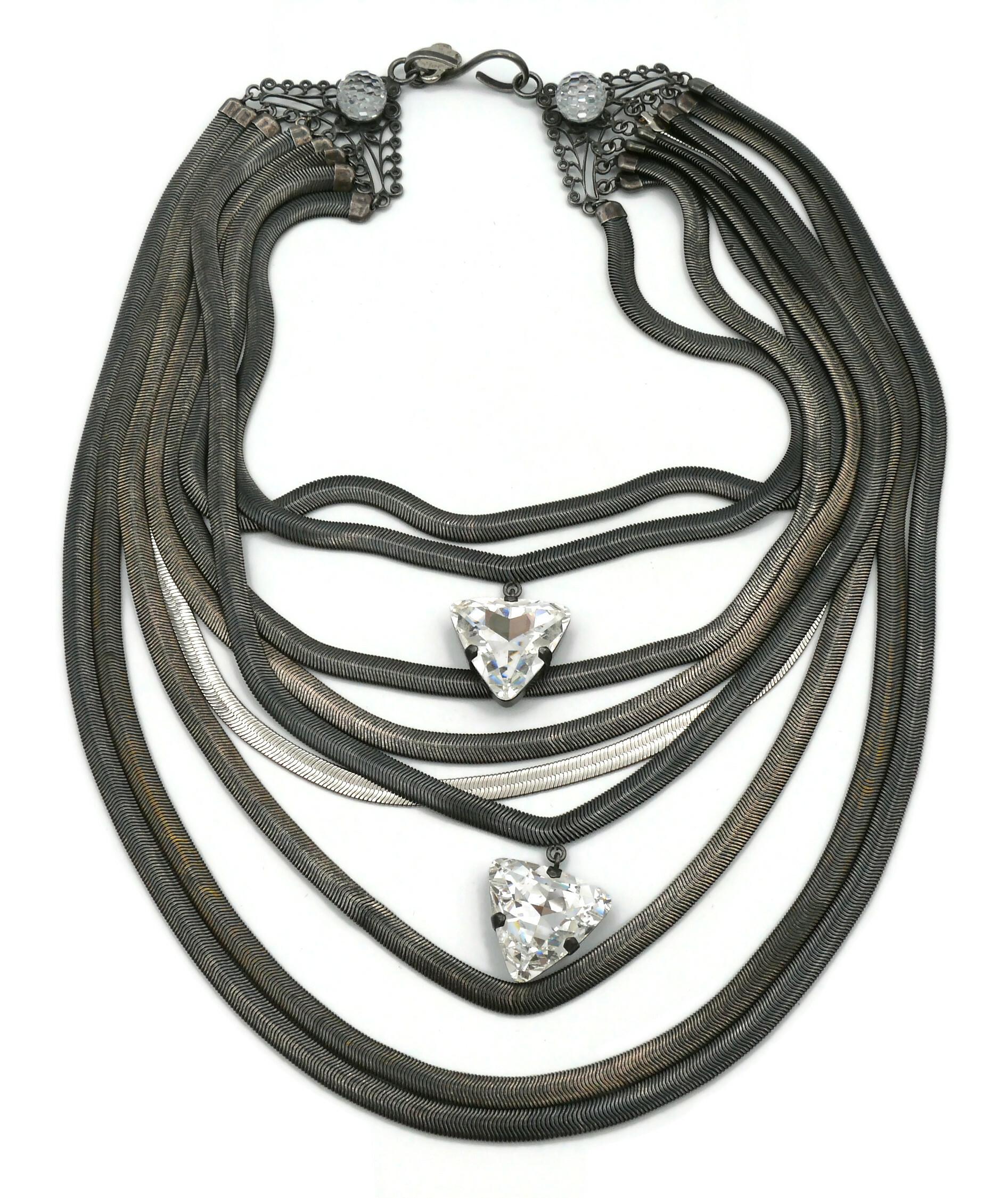 naomi campbell snake necklace