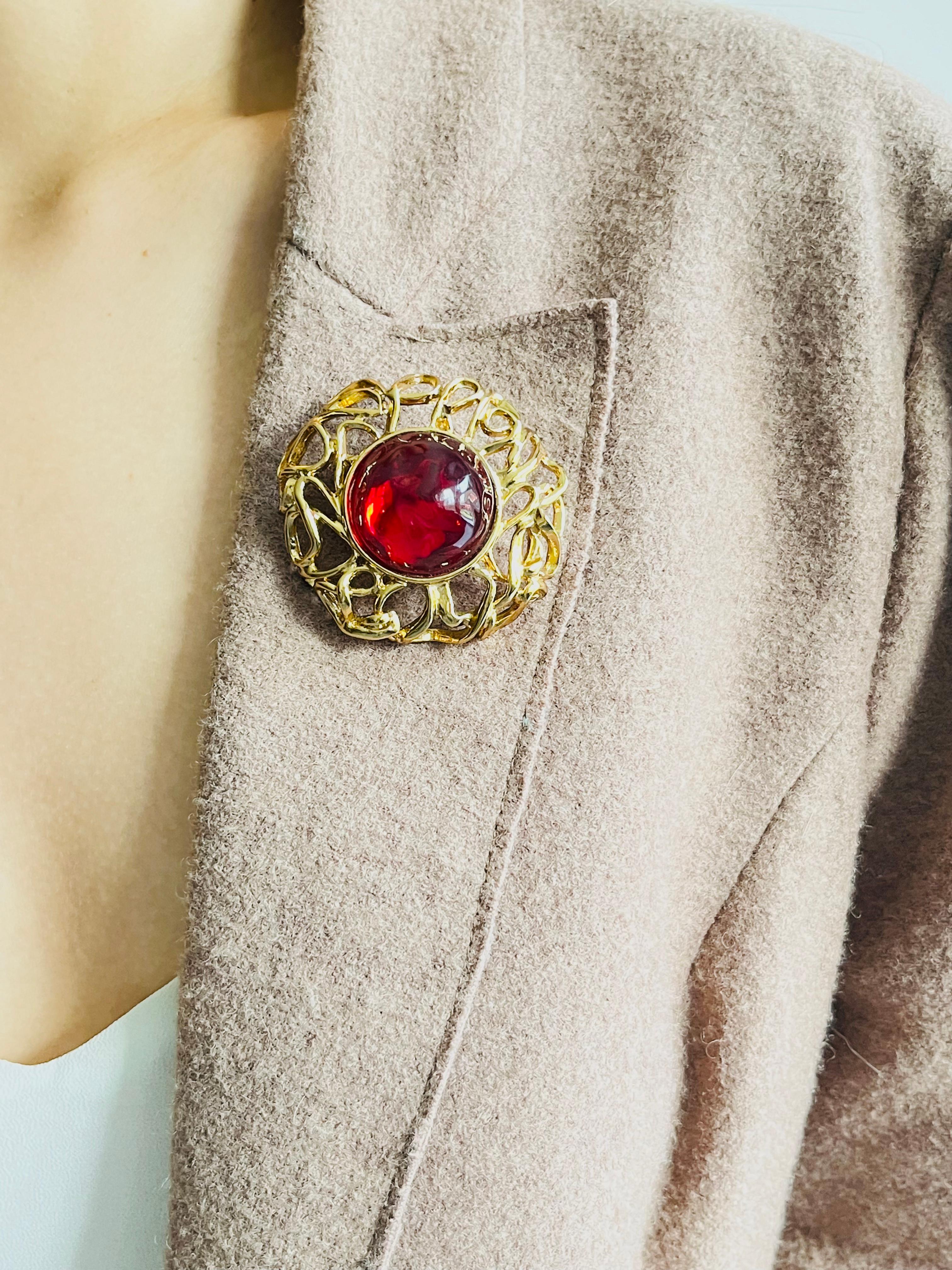 Yves Saint Laurent YSL Robert Goossens Vintage Large Ruby Wire Openwork Brooch For Sale 1