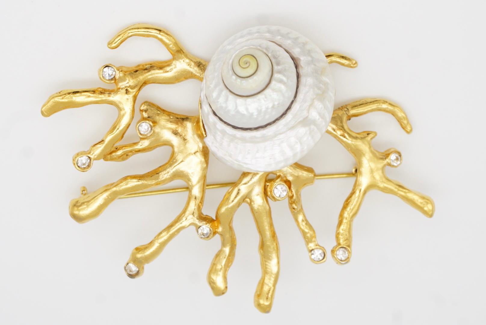 Yves Saint Laurent YSL Broche Robert Goossens Blanco Concha Coral Cristales Rama en venta 5