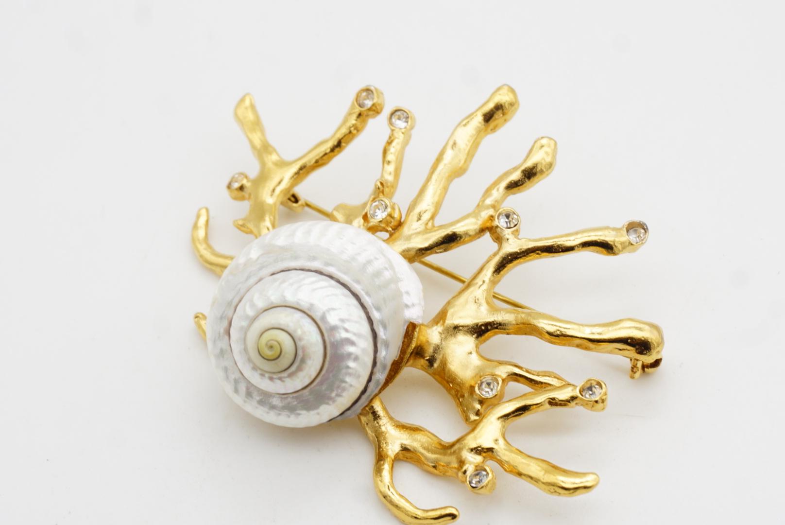 Yves Saint Laurent YSL Broche Robert Goossens Blanco Concha Coral Cristales Rama en venta 6