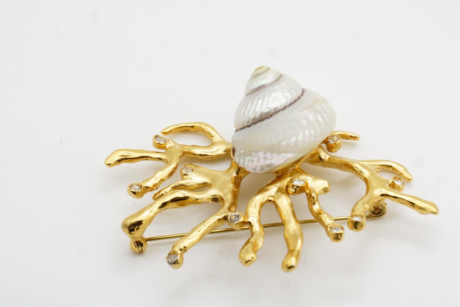 Yves Saint Laurent YSL Broche Robert Goossens Blanco Concha Coral Cristales Rama en venta 12