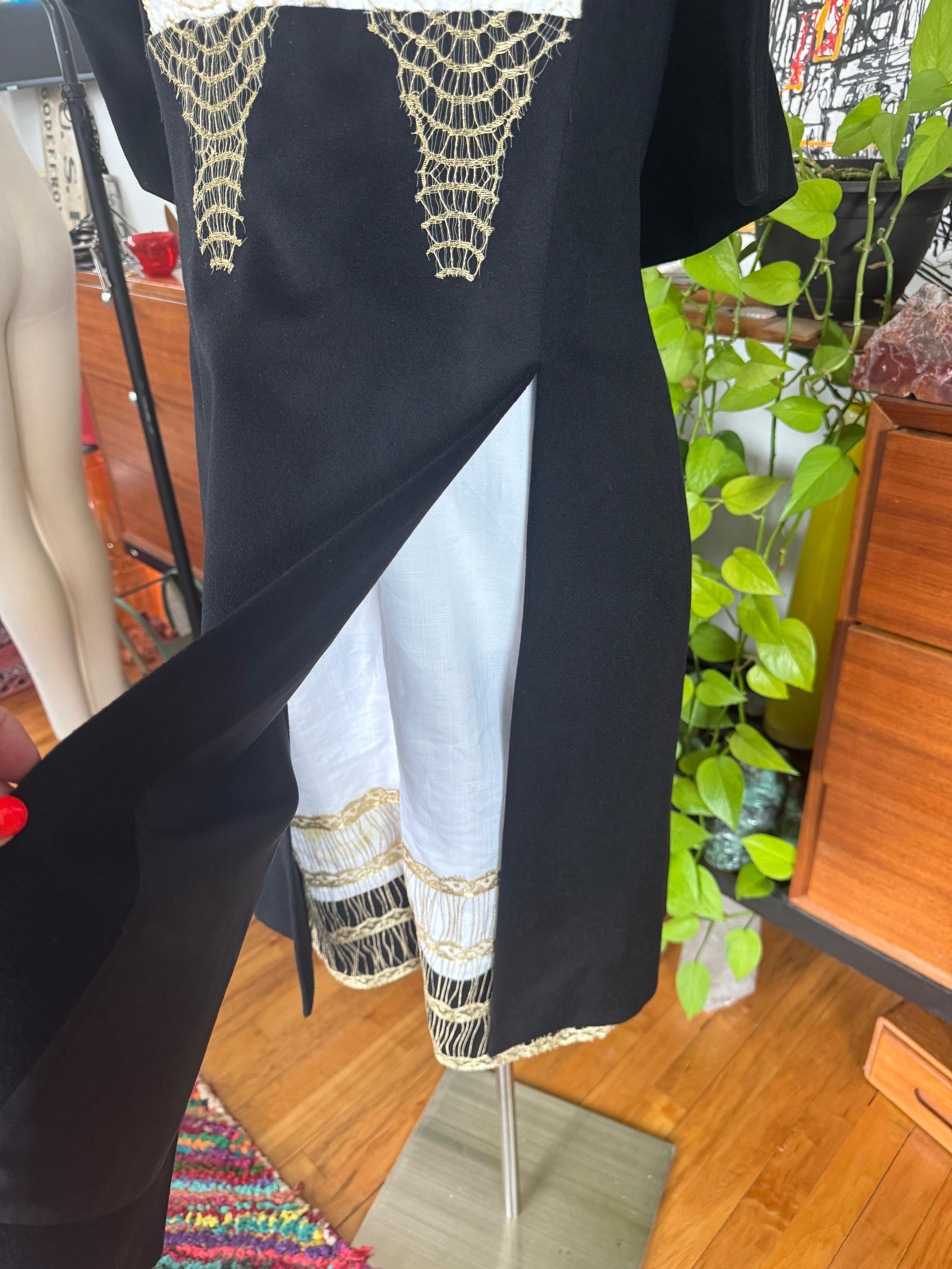 Yves Saint Laurent YSL Trägerloses kleines schwarzes Kleid aus Kaschmir 1990er Jahre Spinnenwebe im Angebot 7