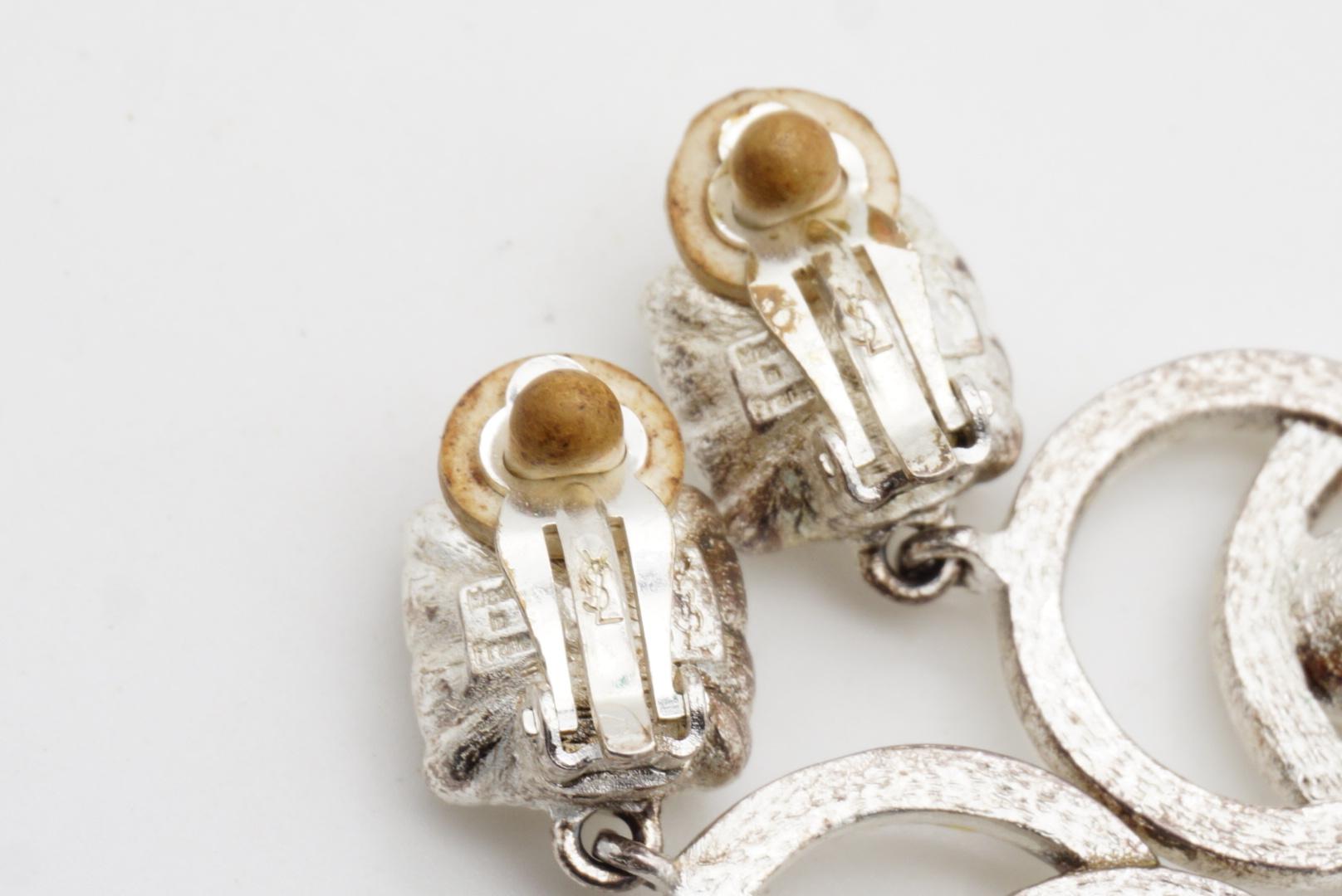 Yves Saint Laurent YSL Vintage Círculo asimétrico Pendientes lágrima ojo de cristal en venta 10