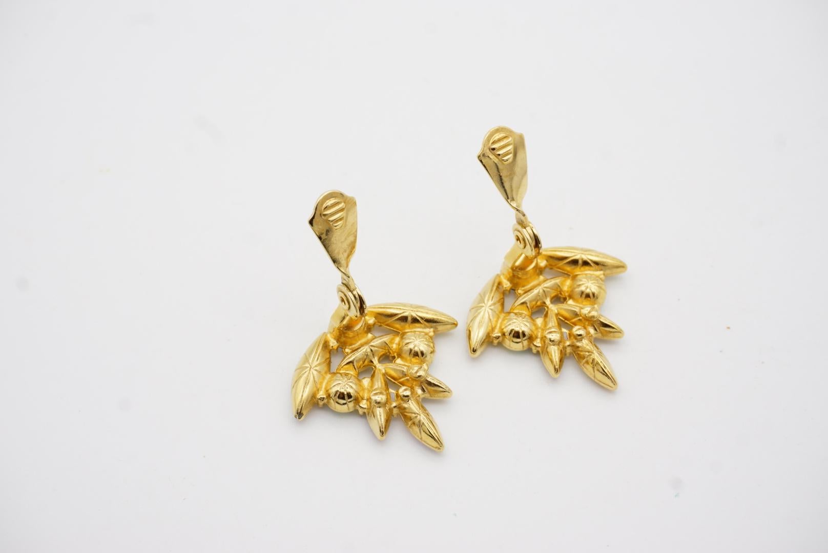 Yves Saint Laurent YSL Vintage Aurora Borealis Cluster Crystals Flower Earrings For Sale 9