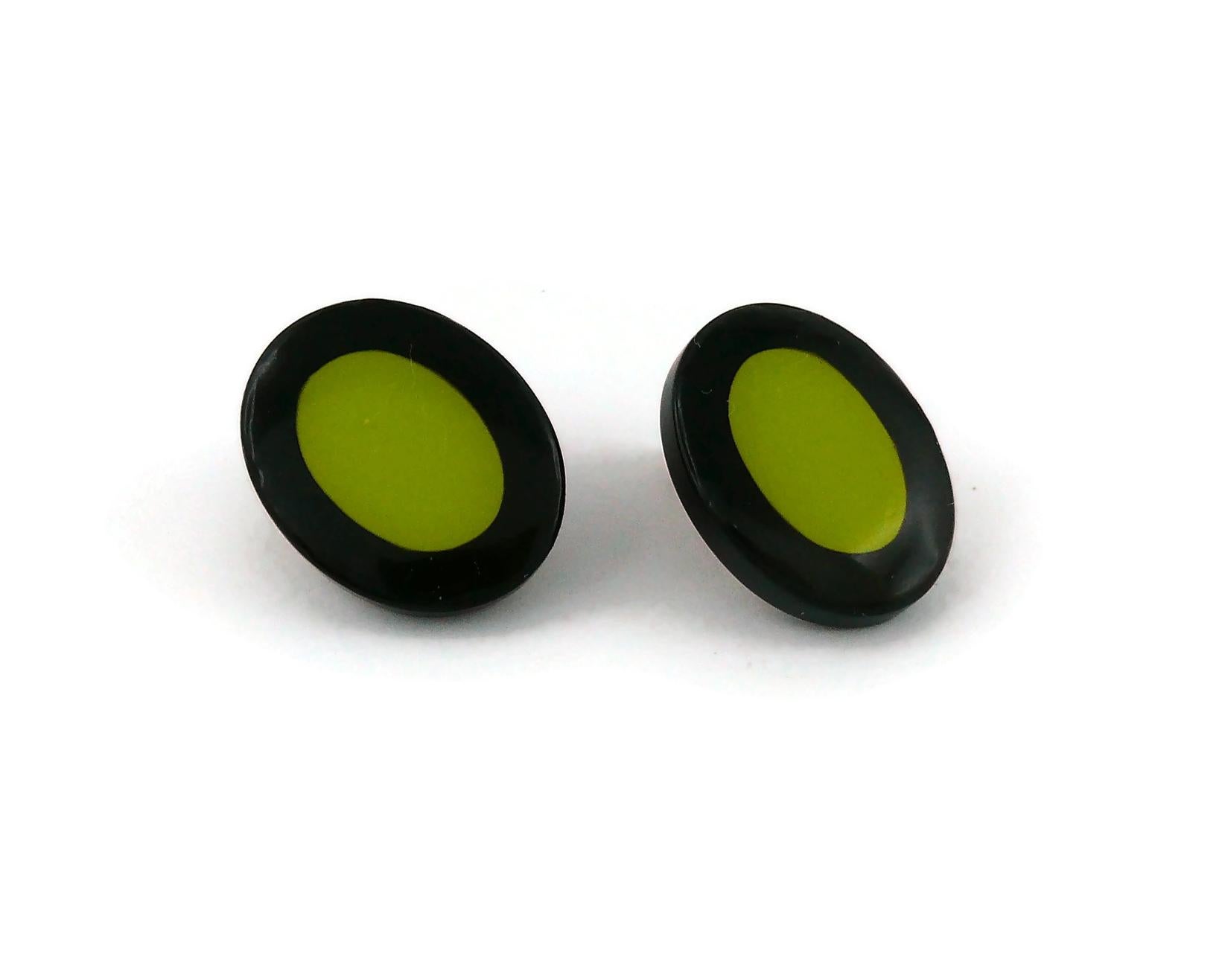 Yves Saint Laurent YSL Clips d'oreilles abstraits ovales noirs et verts vintage Excellent état - En vente à Nice, FR