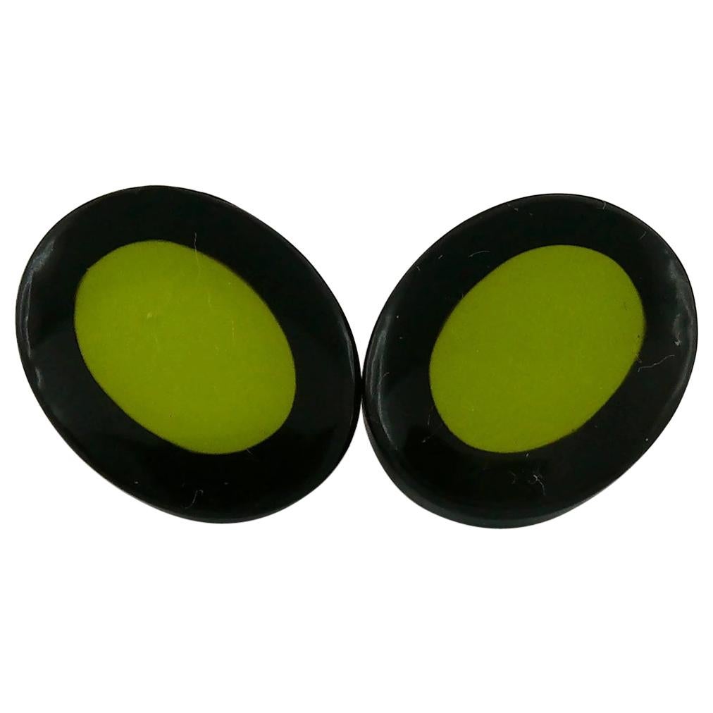 Yves Saint Laurent YSL Vintage Black Green Oval Abstraction Clip-On Earrings For Sale