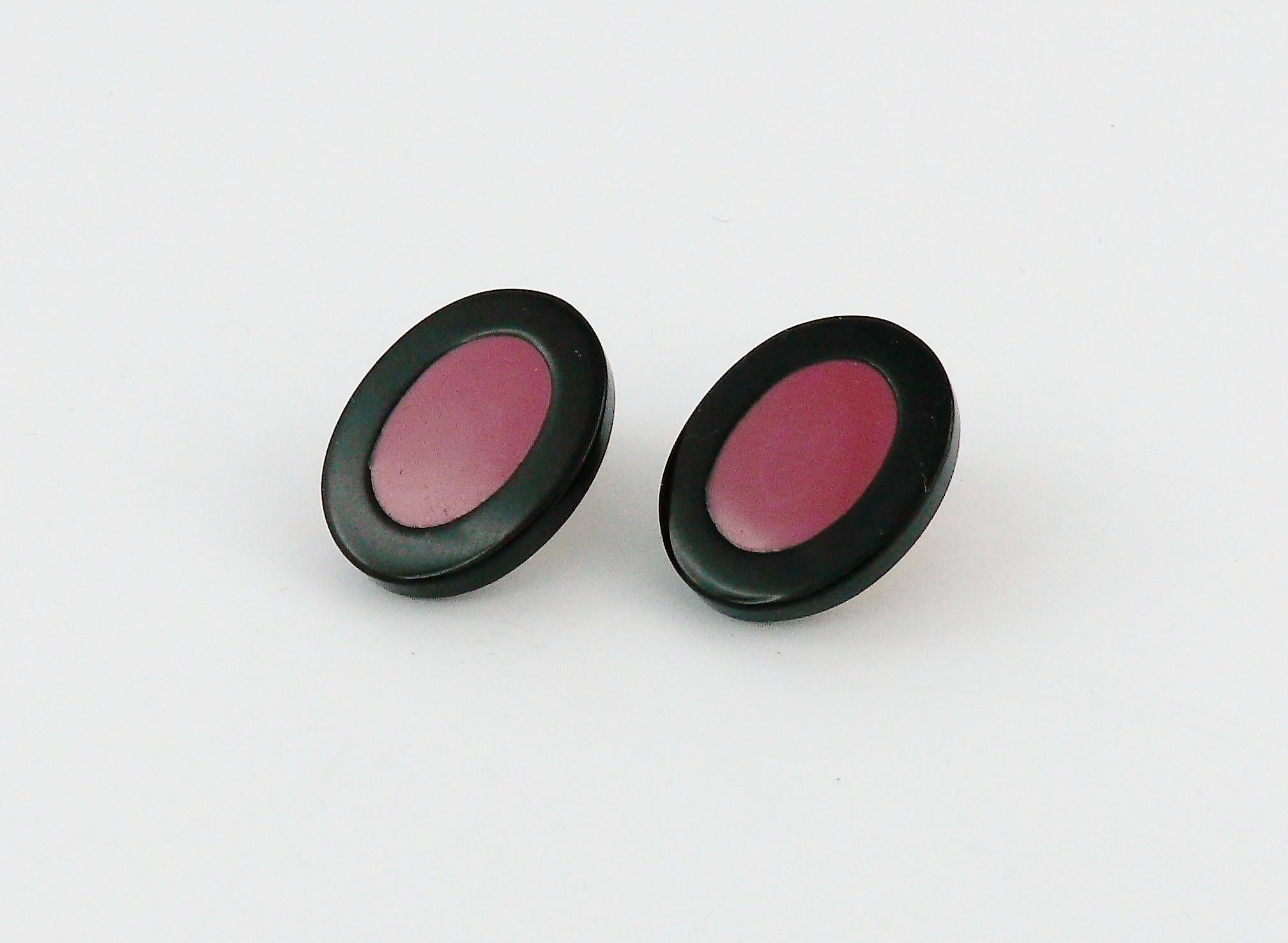 Women's Yves Saint Laurent YSL Vintage Black Pink Oval Abstraction Clip-On Earrings For Sale