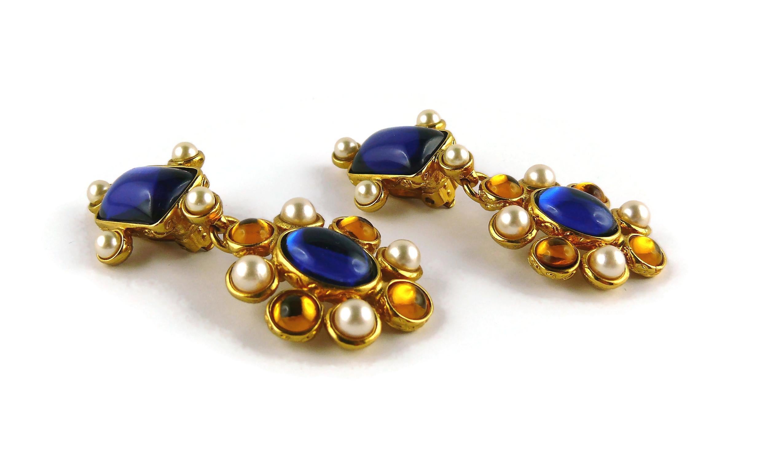 Yves Saint Laurent YSL Vintage Blue Orange Faux Pearls Dangling Earrings In Excellent Condition For Sale In Nice, FR