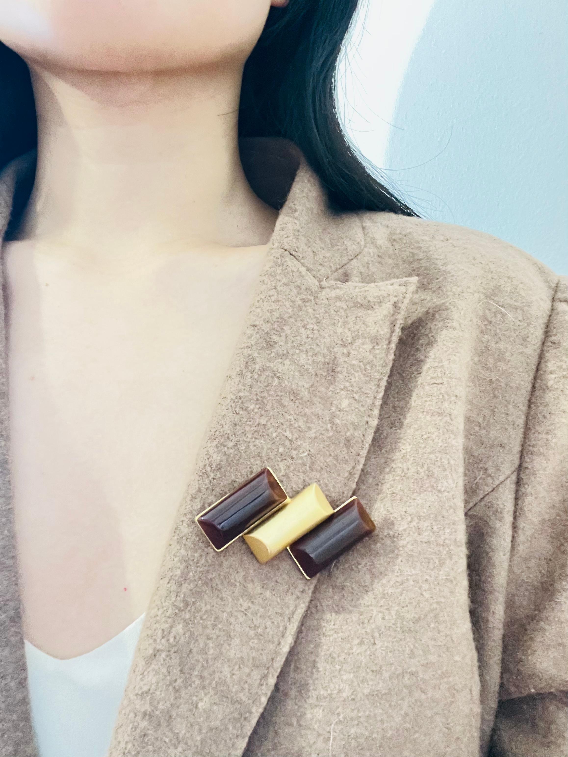 Yves Saint Laurent YSL Vintage Cabochon Trio Bar Rectangle Burgundy Gold Brooch In Good Condition In Wokingham, England