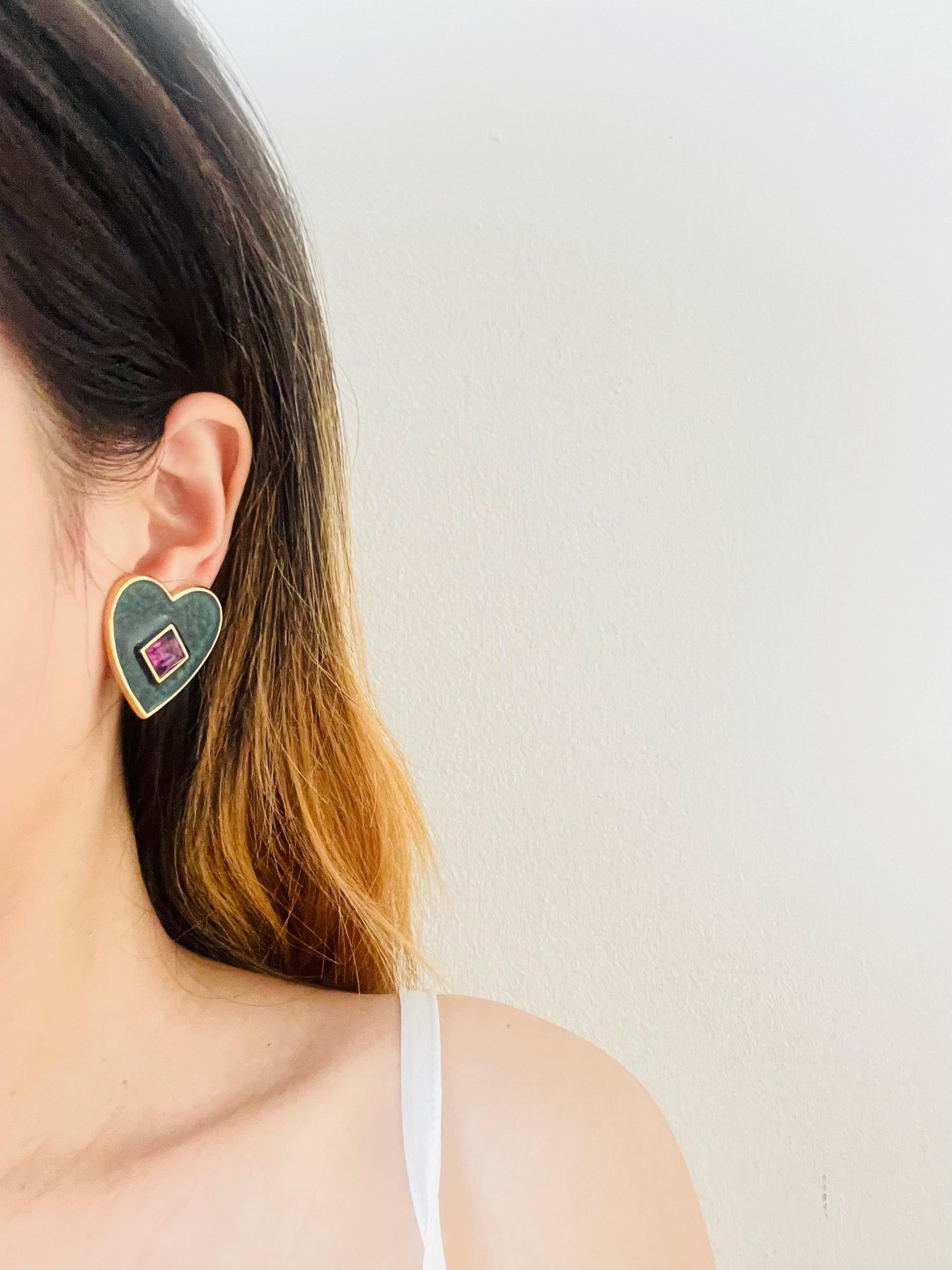 Yves Saint Laurent YSL Vintage Dark Green Heart Amethyst Cube Clip Earrings For Sale 2