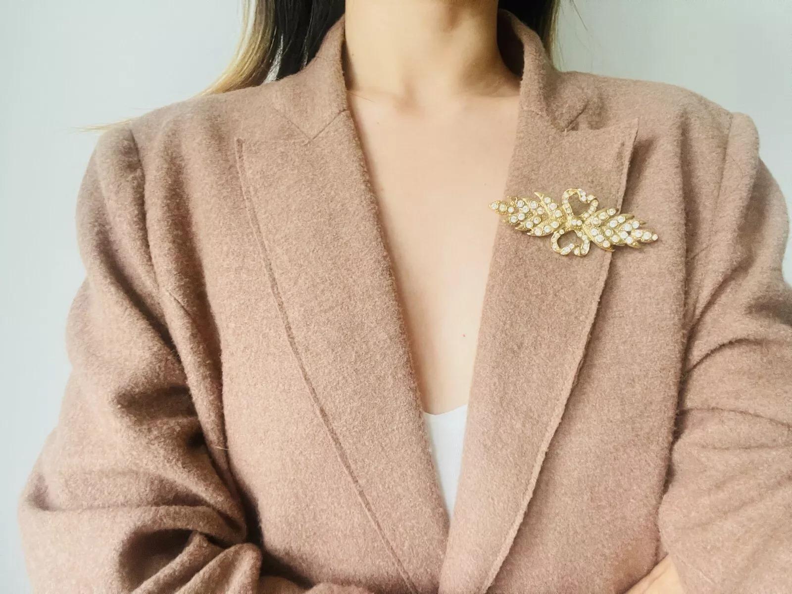 Yves Saint Laurent YSL Vintage Double Heart Love Crown Bow Crystals Leaf Brooch 2