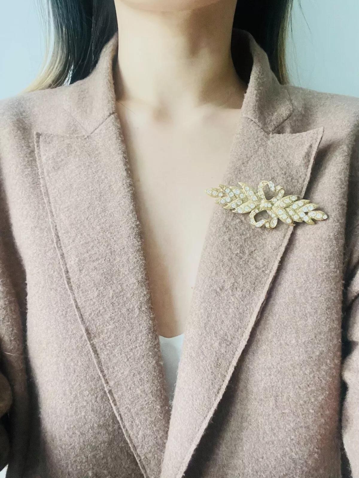 Yves Saint Laurent YSL Vintage Double Heart Love Crown Bow Crystals Leaf Brooch 3