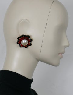 YVES SAINT LAURENT YSL Vintage Enamel Flower Pearl Clip-On Earrings