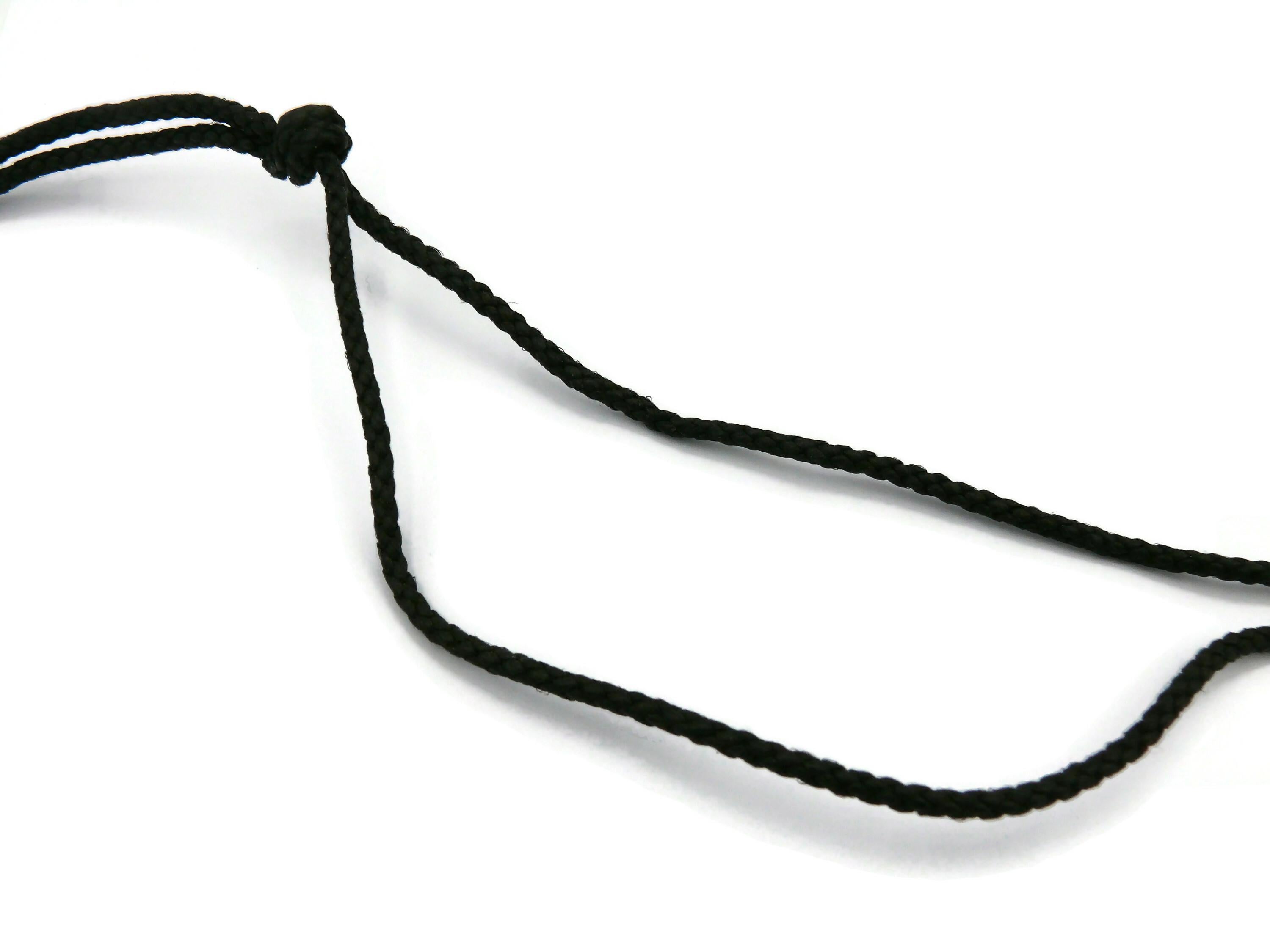 collier pendentif ysl