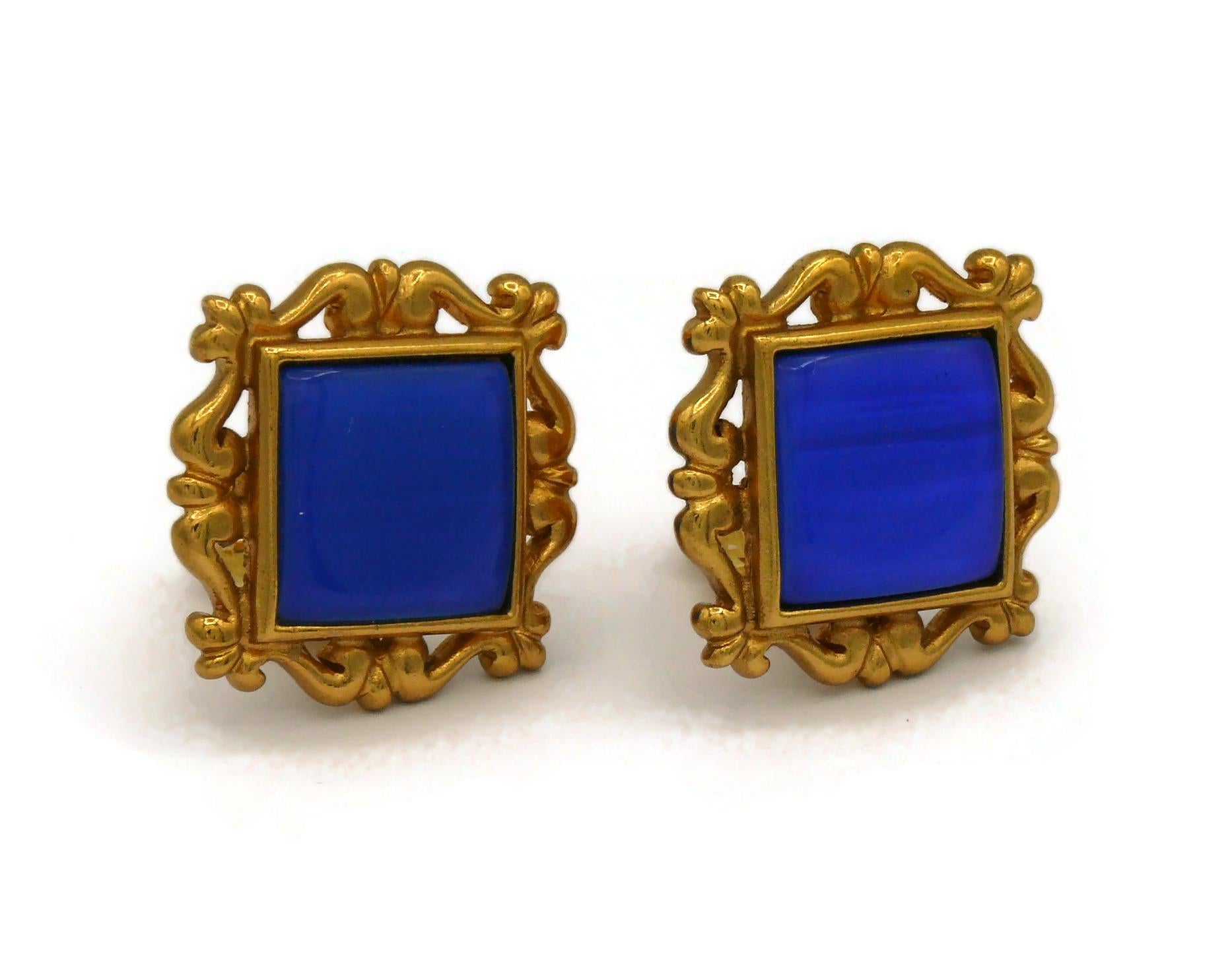 YVES SAINT LAURENT YSL Vintage Gold Tone & Blue Resin Clip-On Earrings In Good Condition For Sale In Nice, FR