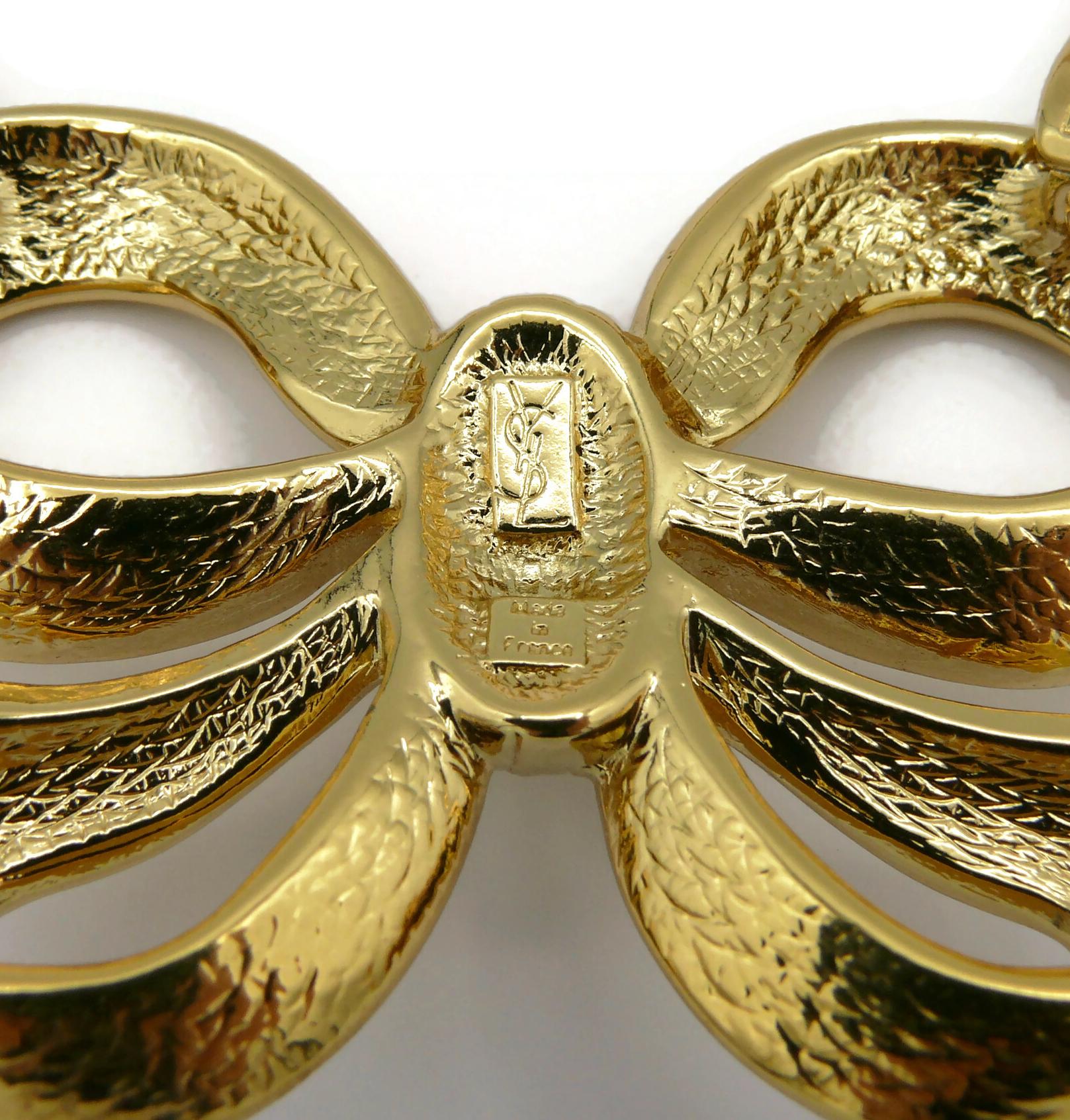 YVES SAINT LAURENT YSL Vintage Gold Tone Bow Ribbon Choker Necklace For Sale 8