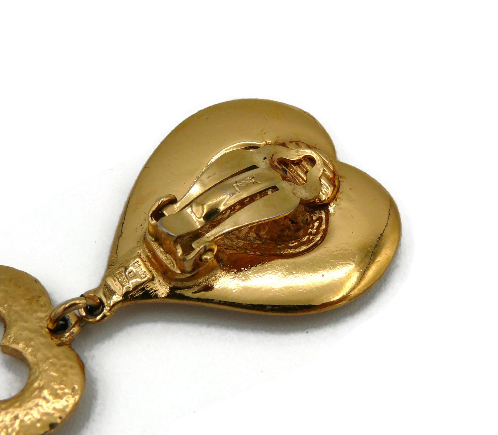 YVES SAINT LAURENT YSL Vintage Goldfarbene kaskadenförmige Ohrringe mit baumelnden Herzen im Angebot 11