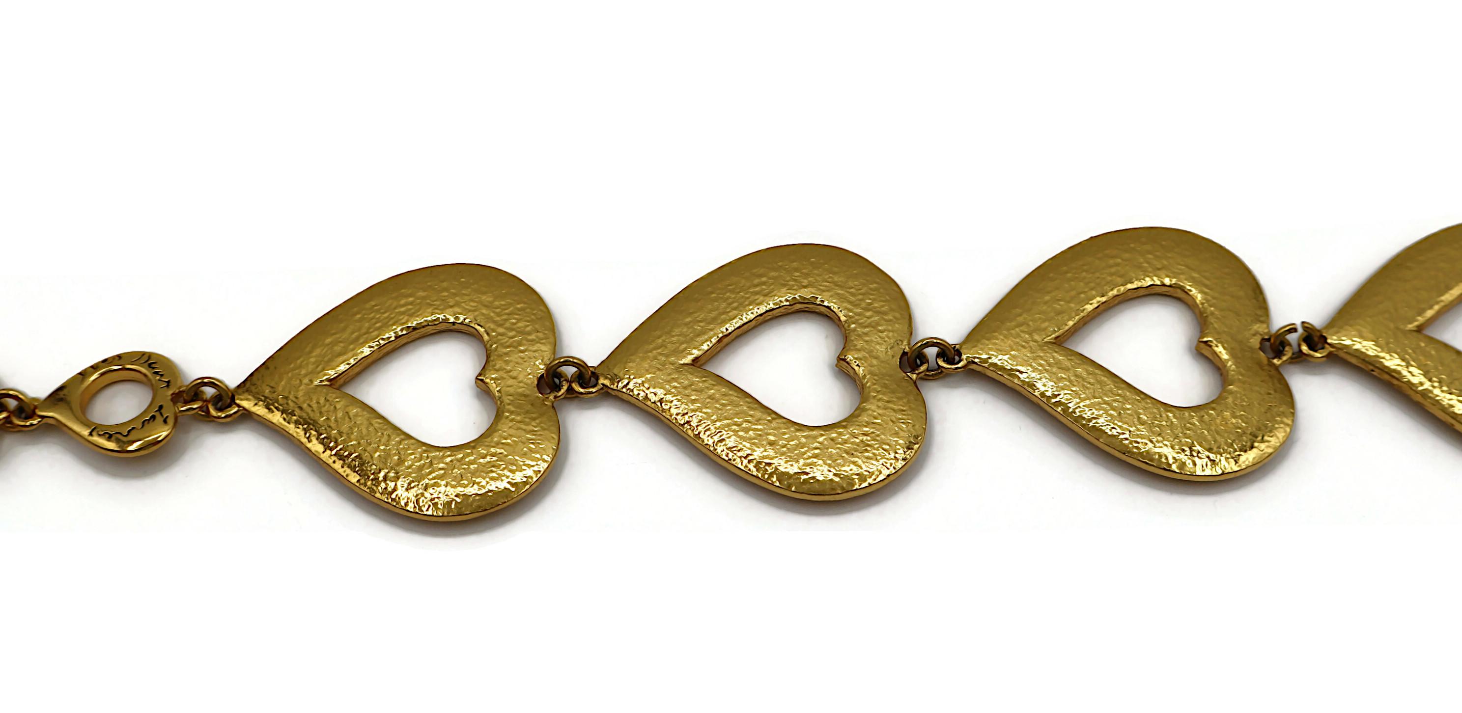 YVES SAINT LAURENT YSL Collana a cuori d'epoca in tonalità oro in vendita 11