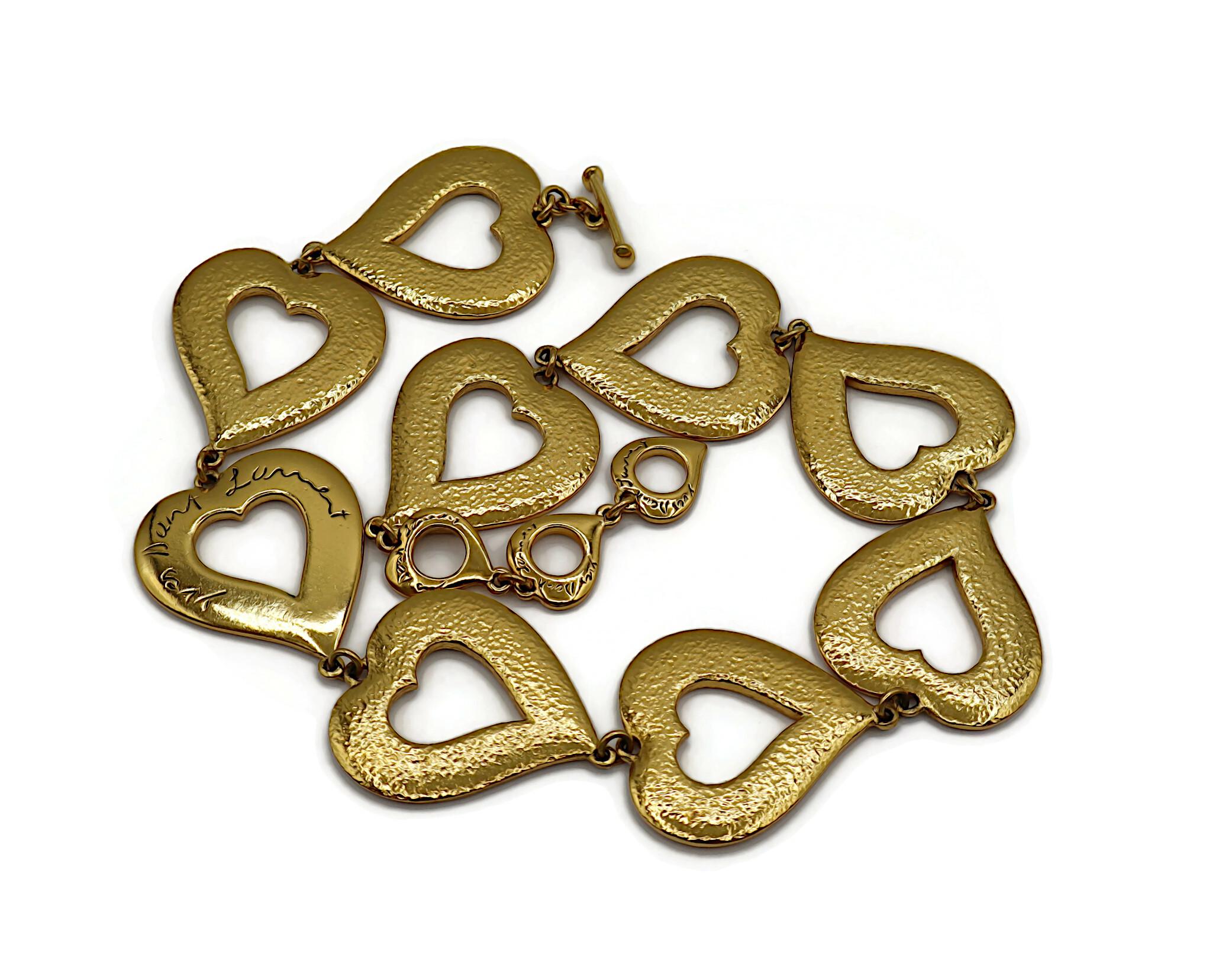 YVES SAINT LAURENT YSL Collana a cuori d'epoca in tonalità oro in vendita 6