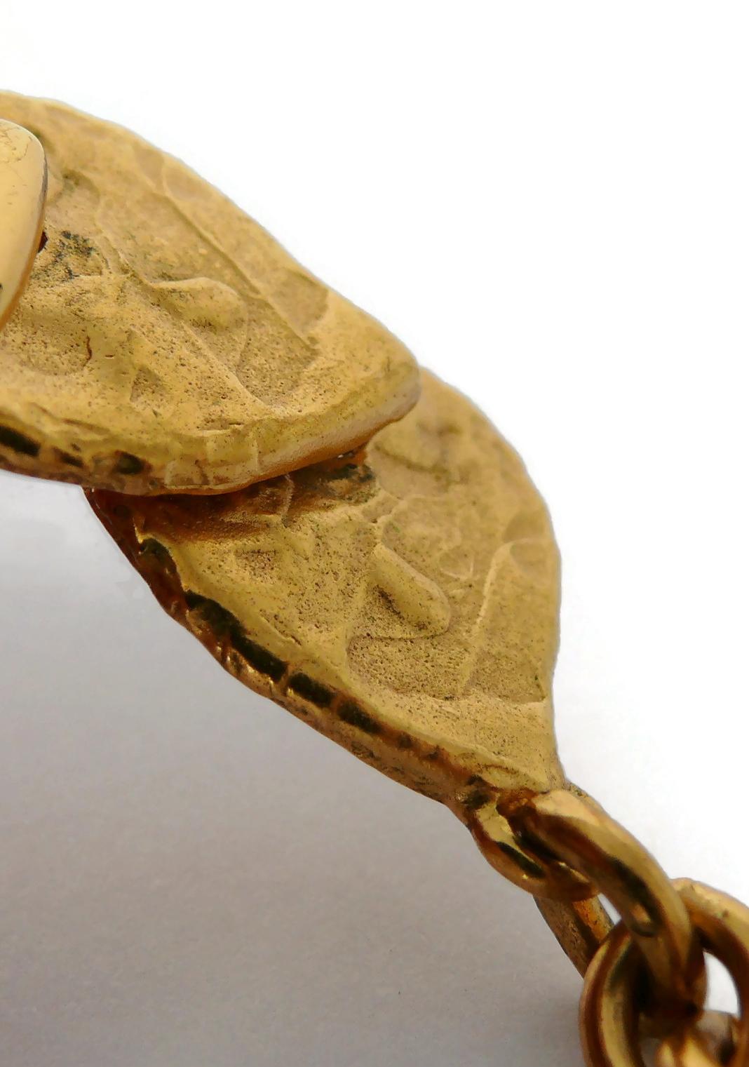 YVES SAINT LAURENT YSL Vintage Gold Tone Heart Necklace For Sale 13