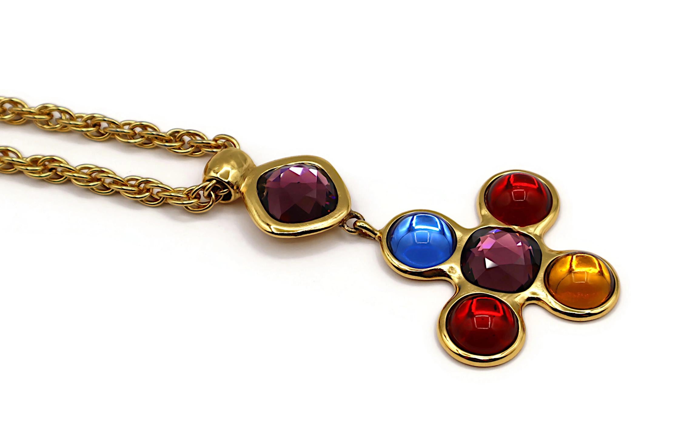 YVES SAINT LAURENT YSL Collana con ciondolo a croce Jewell d'epoca in tonalità oro in vendita 3