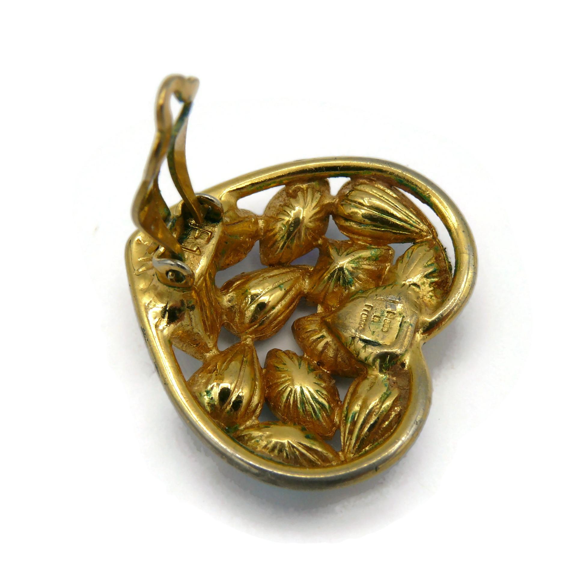 YVES SAINT LAURENT YSL Vintage Goldfarbene Herz-Ohrclips mit Juwelen im Angebot 8
