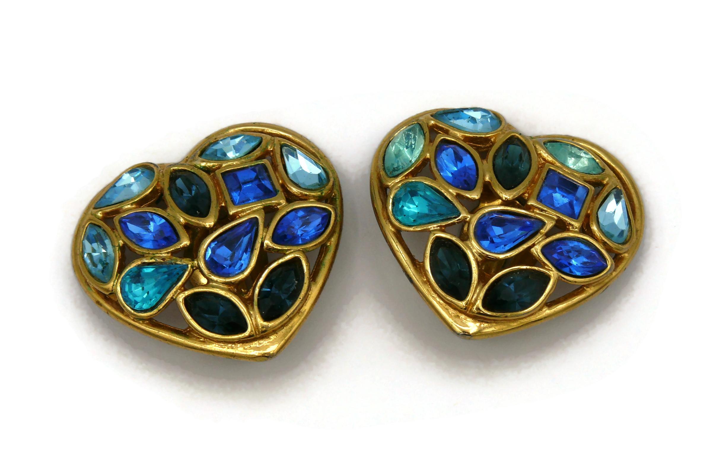 YVES SAINT LAURENT YSL Vintage Goldfarbene Herz-Ohrclips mit Juwelen Damen im Angebot