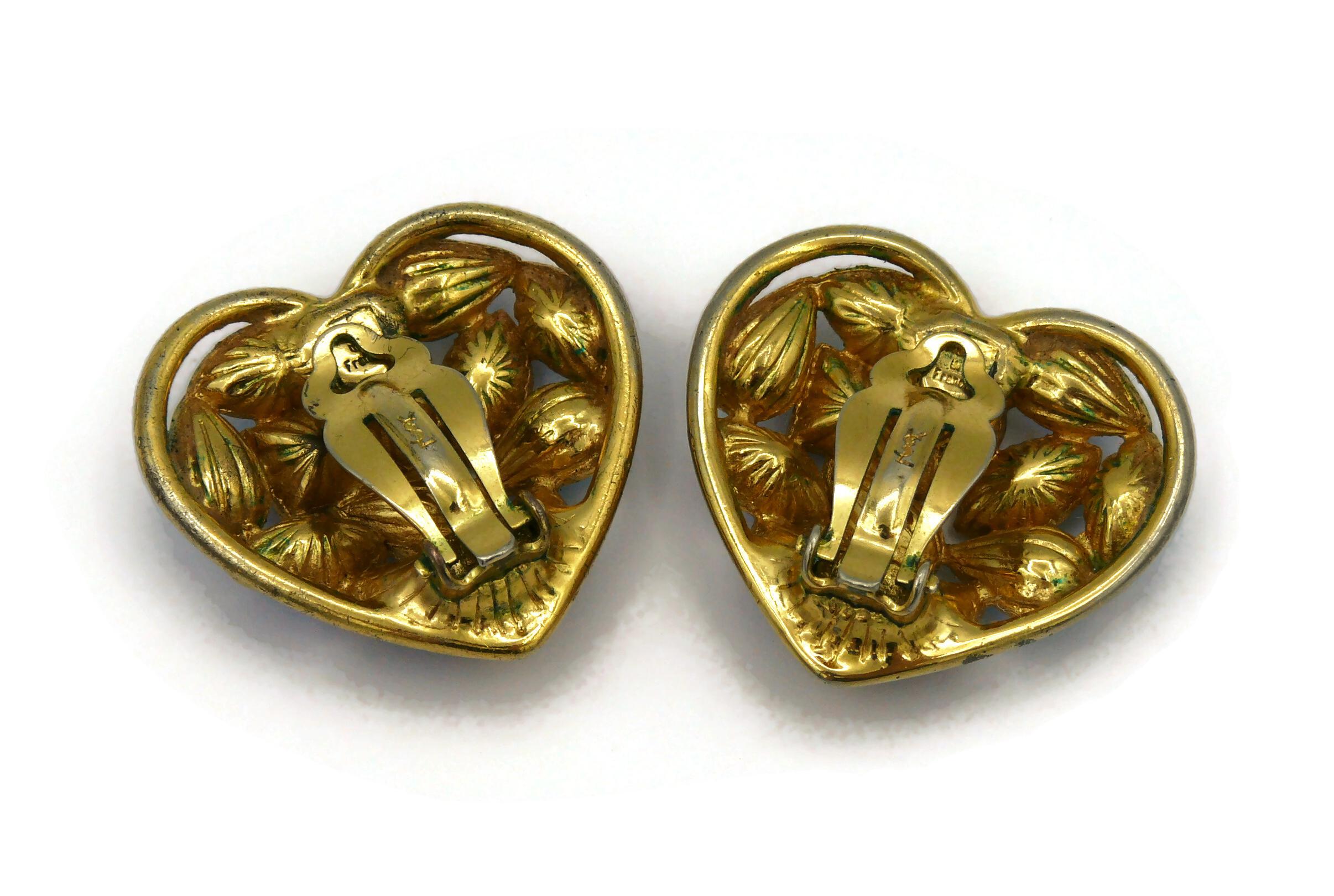 YVES SAINT LAURENT YSL Vintage Goldfarbene Herz-Ohrclips mit Juwelen im Angebot 4