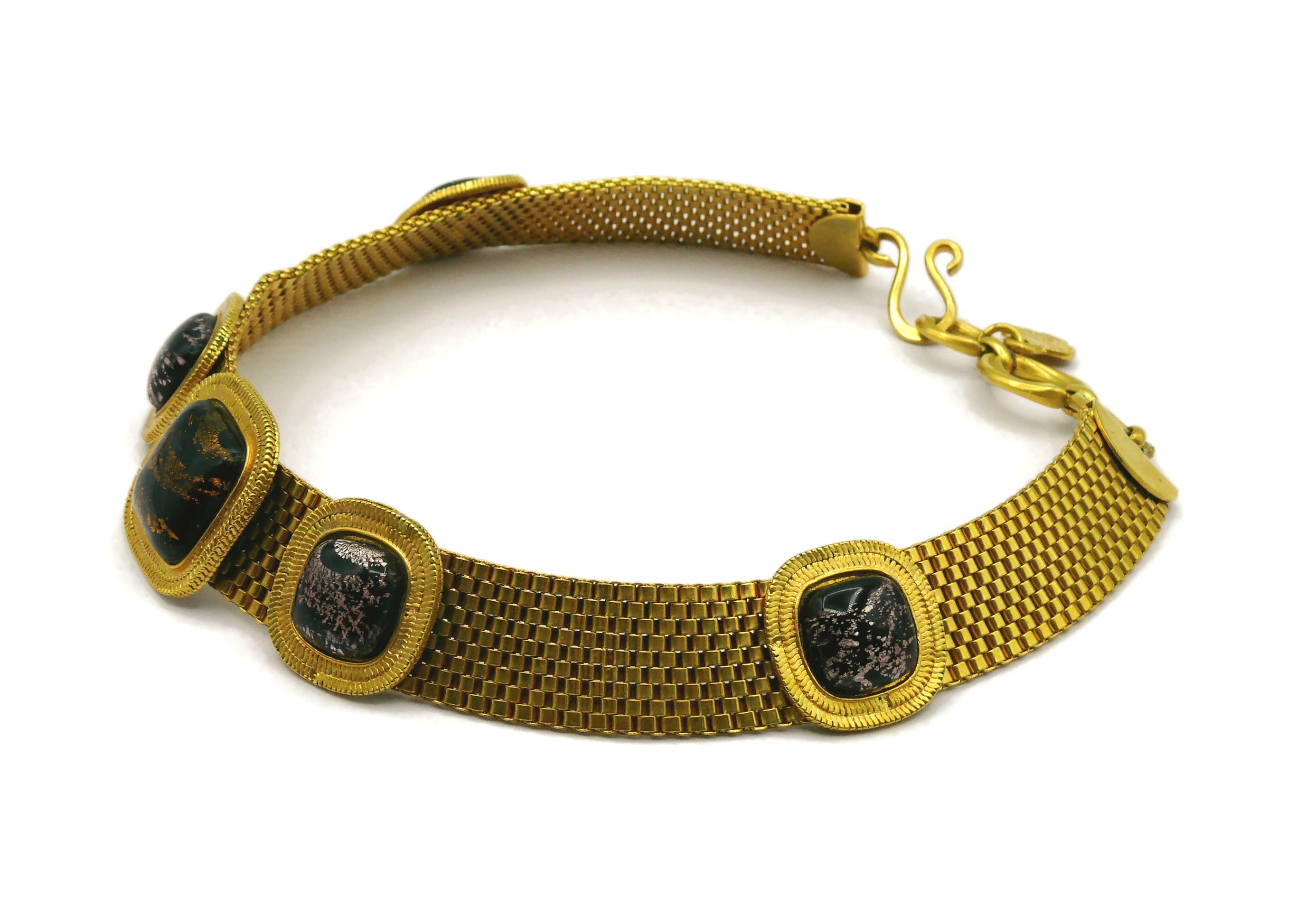 YVES SAINT LAURENT YSL Vintage Choker-Halskette aus goldfarbenem Mesh und Glas mit Cabochon Damen im Angebot