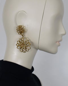 YVES SAINT LAURENT YSL Vintage Gold Tone Openwork Flower Wire Earrings