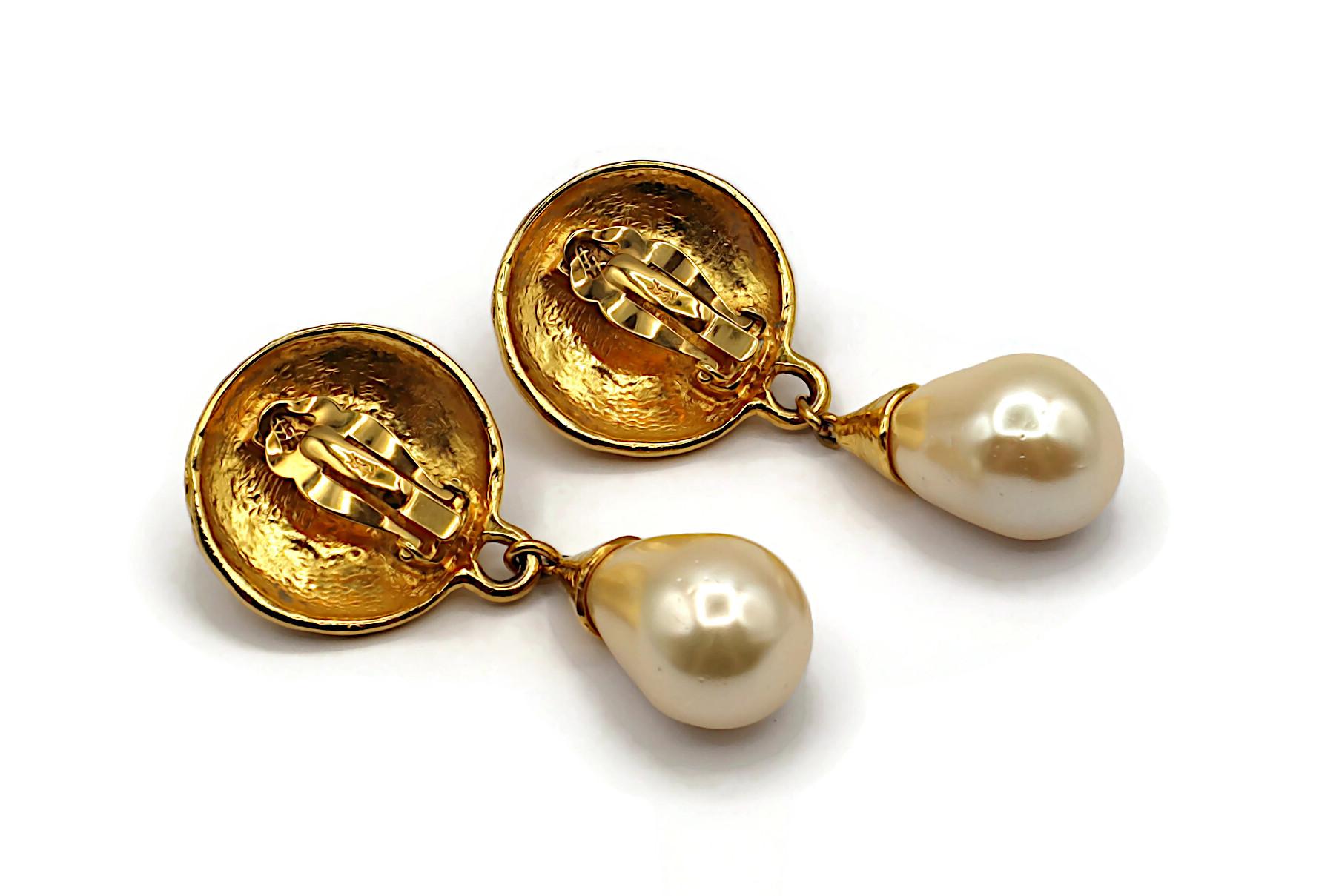 Yves Saint Laurent YSL Orecchini pendenti vintage con perle e finte perle in tonalità oro 3