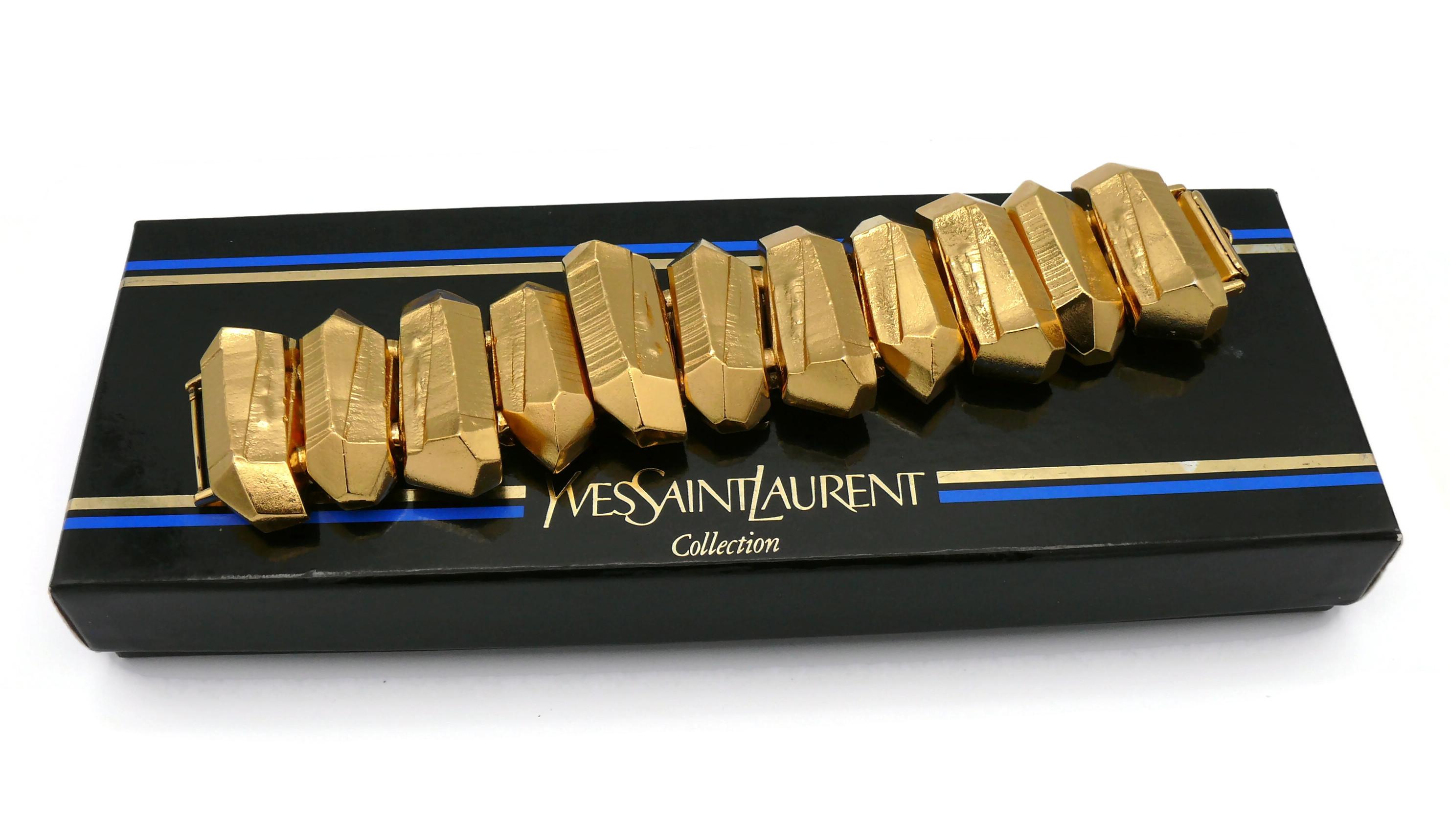 YVES SAINT LAURENT YSL Vintage Gold Tone Rock Crystal Prism Design Cuff Bracelet In Good Condition For Sale In Nice, FR