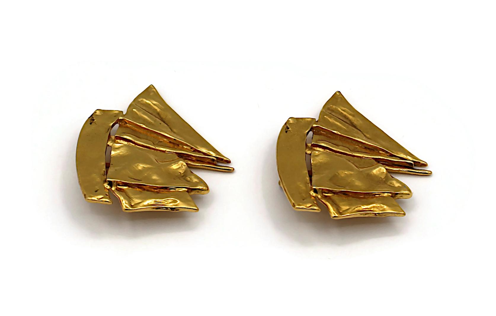 YVES SAINT LAURENT YSL Vintage Gold Tone Sailboat Clip-On Earrings For Sale 3