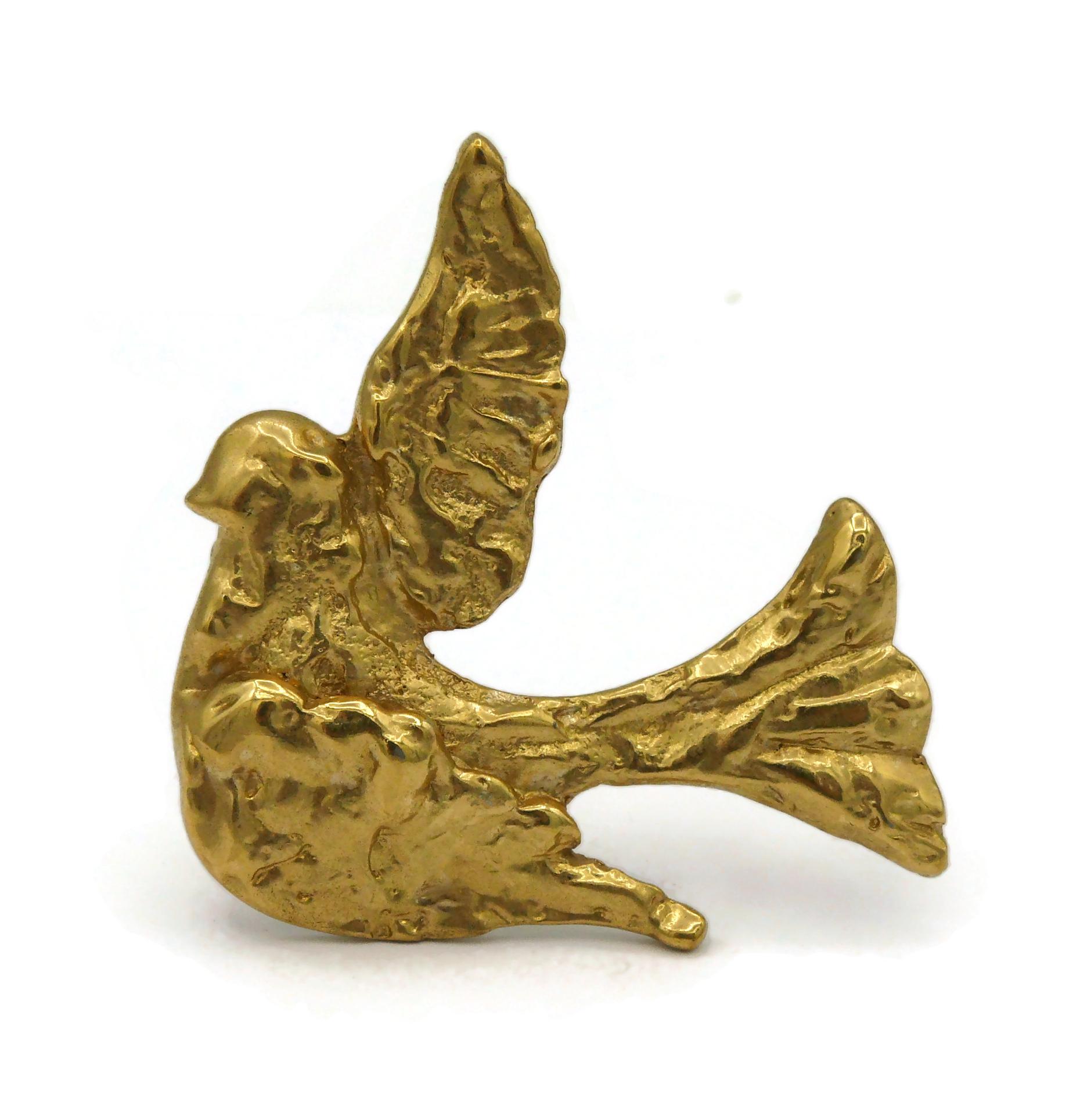 YVES SAINT LAURENT YSL Vintage Gold Tone Textured Bird Motif Brooch For Sale 1
