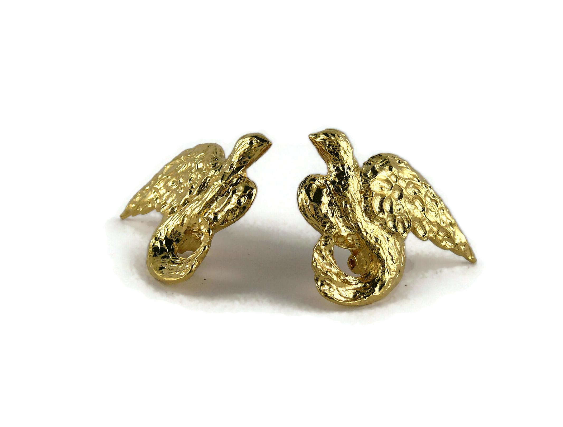 Women's Yves Saint Laurent YSL Vintage Gold Toned Birds Clip On Earrings