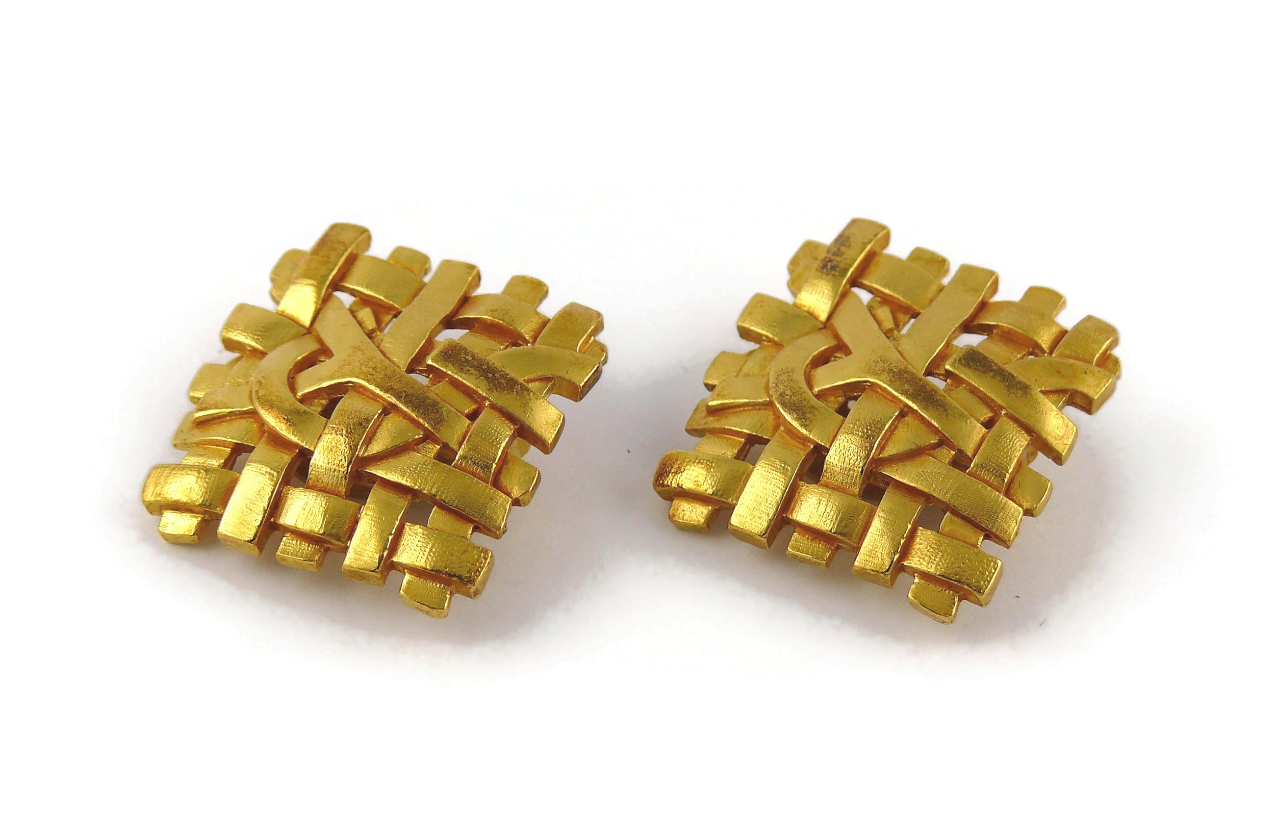 Yves Saint Laurent YSL Vintage Gold Toned Woven Clip-On Earrings 2