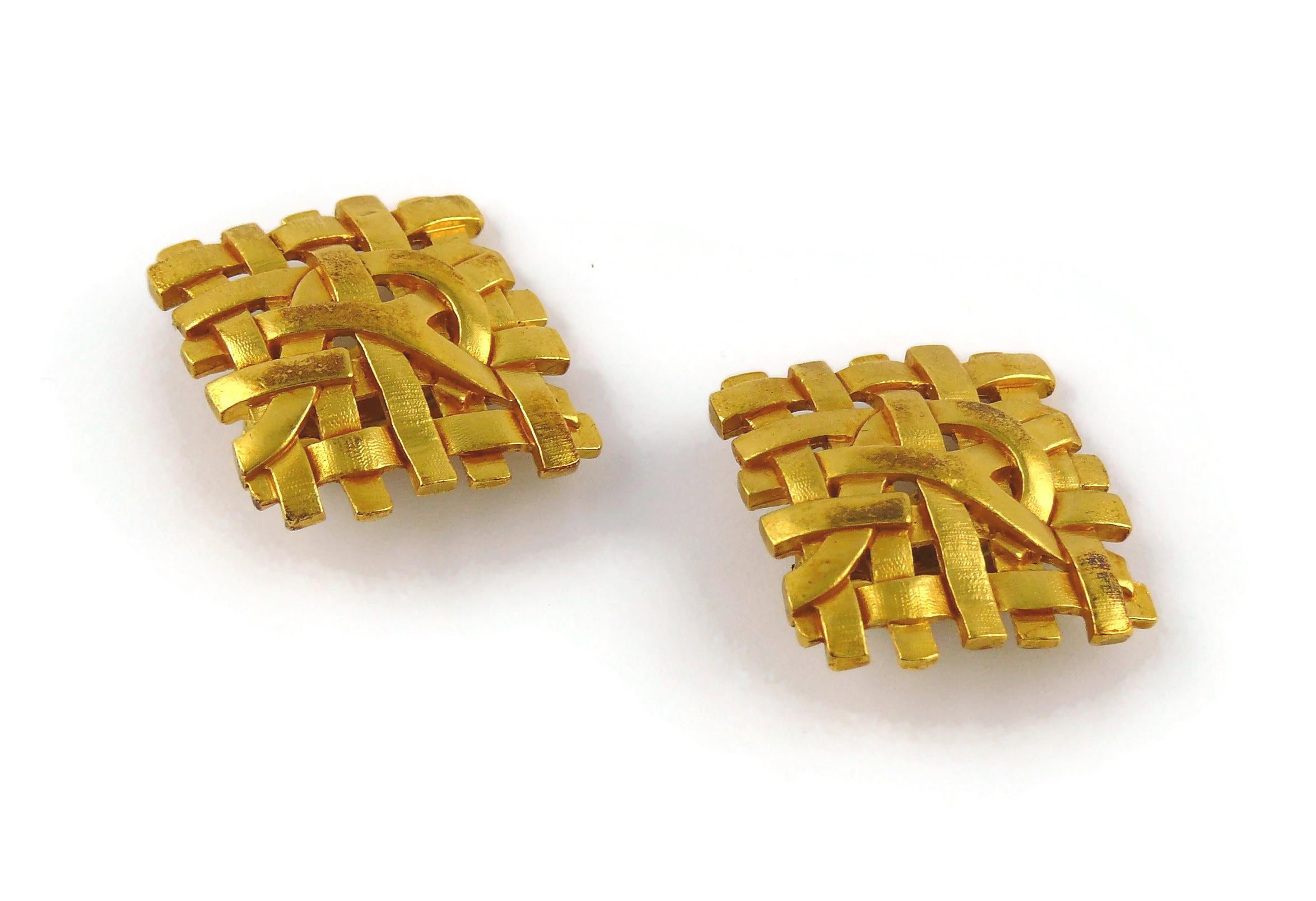 Yves Saint Laurent YSL Vintage Gold Toned Woven Clip-On Earrings 4