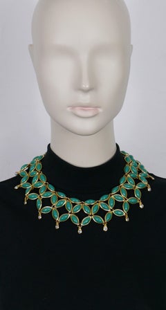YVES SAINT LAURENT YSL Vintage Green Resin Cabochons Collar Necklace