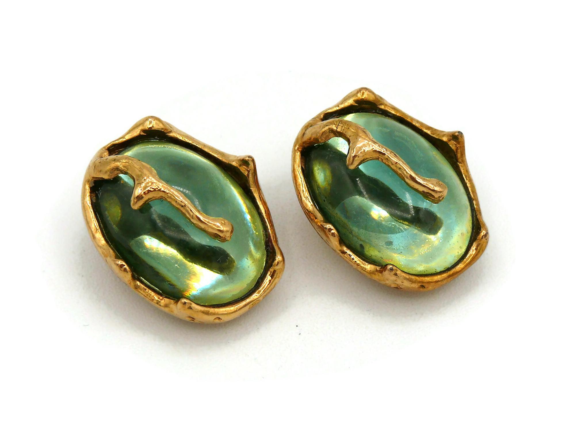YVES SAINT LAURENT YSL Vintage Green Resin Clip-On Earrings For Sale 2