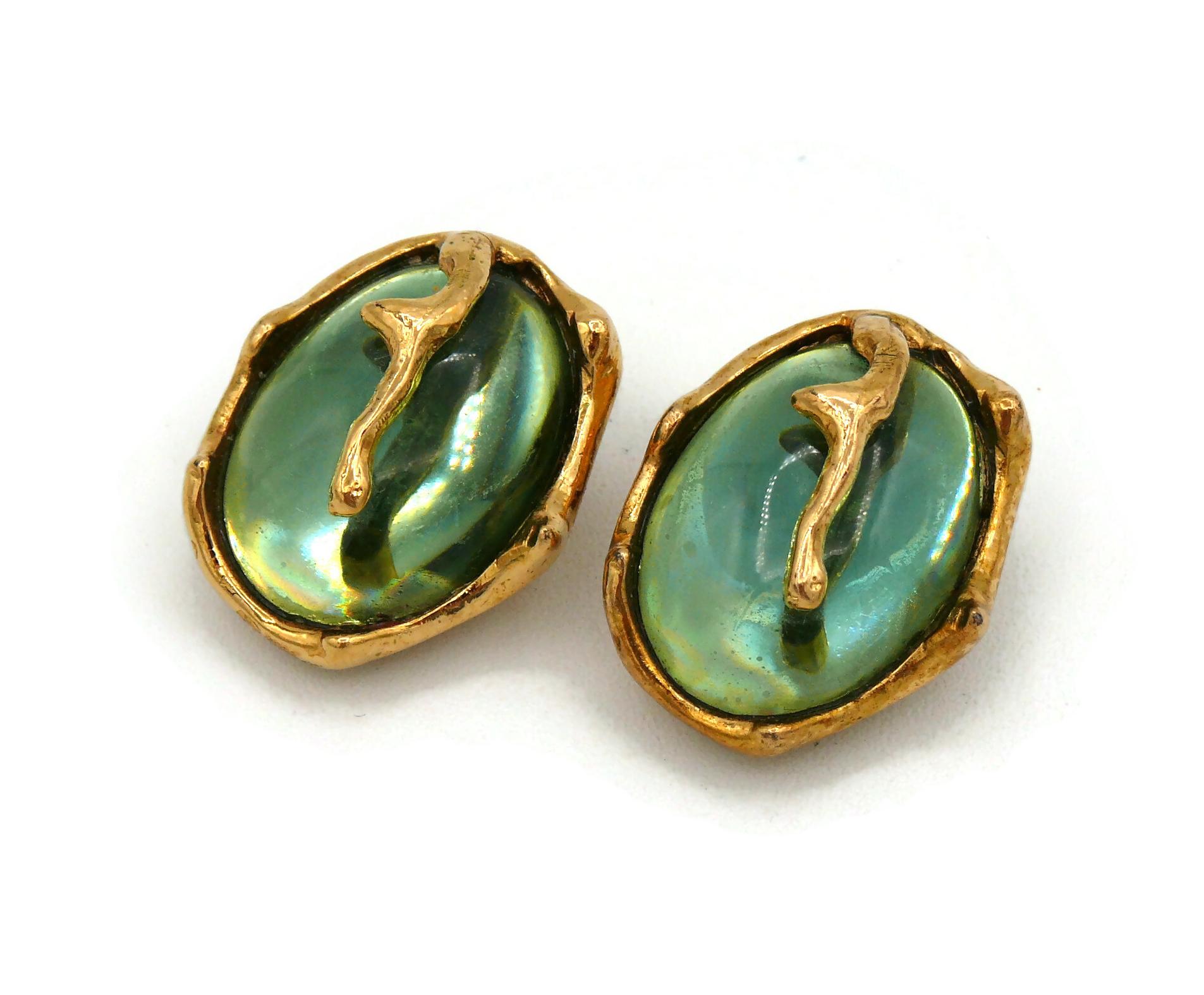 YVES SAINT LAURENT YSL Vintage Green Resin Clip-On Earrings For Sale 3