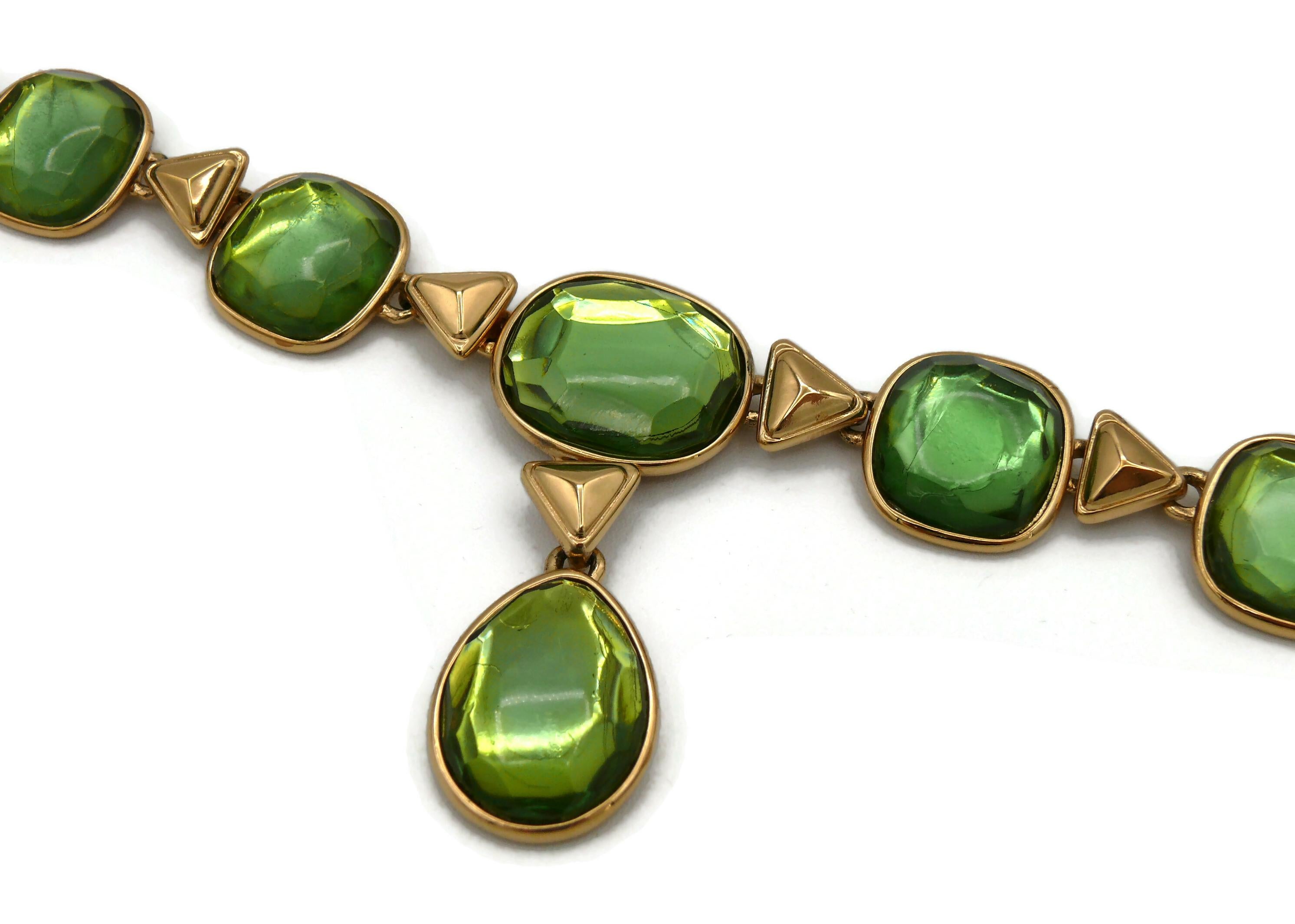 YVES SAINT LAURENT YSL Vintage Green Resin Necklace For Sale 2