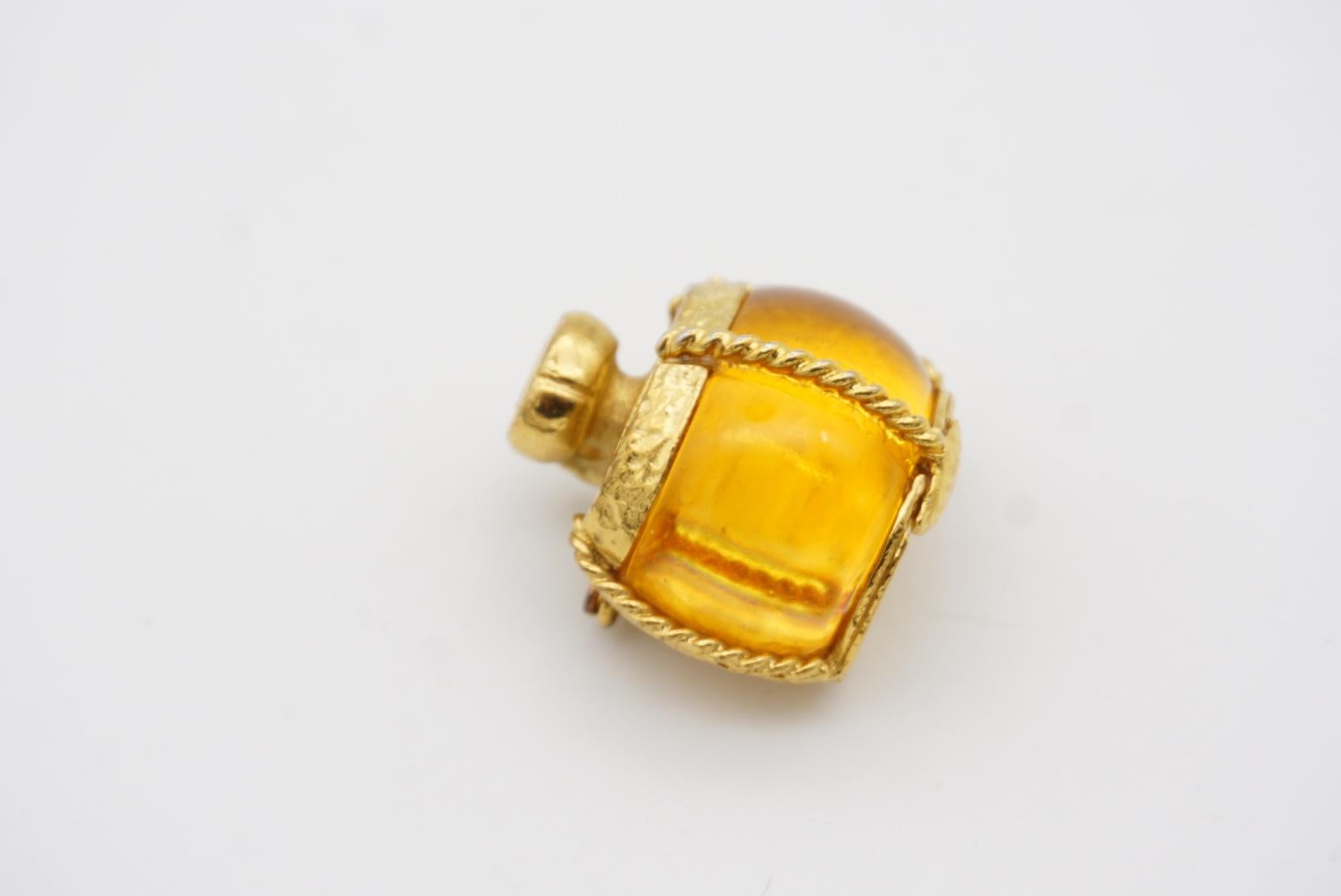 Yves Saint Laurent YSL Vintage Gripoix Amber Perfume Bottle Gold Brooch Pendant In Excellent Condition For Sale In Wokingham, England