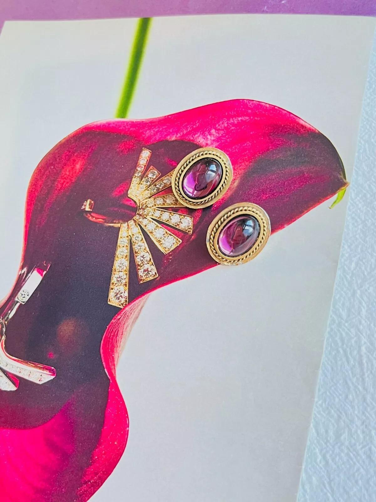 Yves Saint Laurent YSL Vintage Gripoix Amethyst Oval Cabochon Rope Gold Earrings In Good Condition For Sale In Wokingham, England