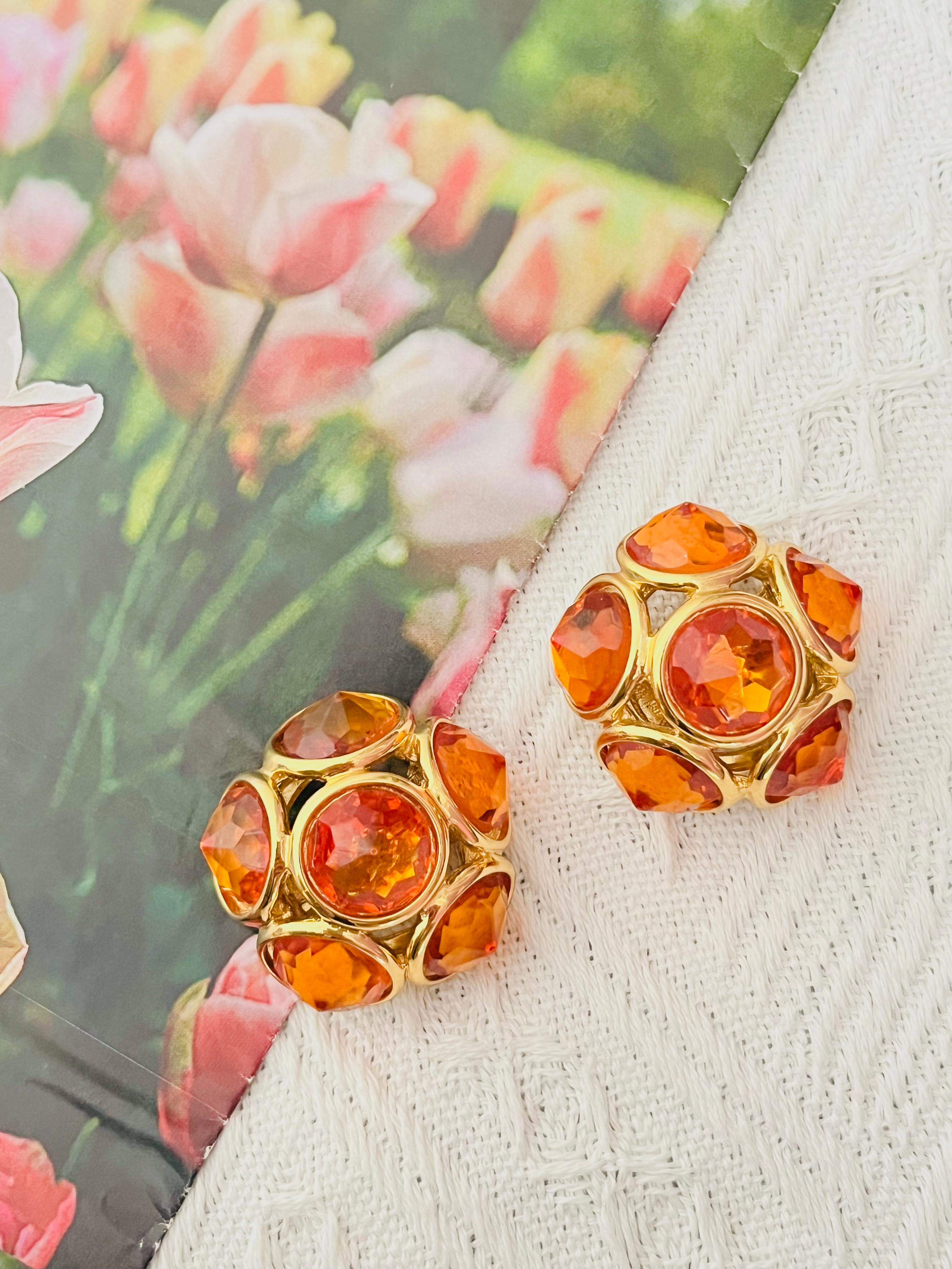 Yves Saint Laurent YSL Vintage Gripoix Citrine Six Crystal Flower Dome Earrings In Good Condition For Sale In Wokingham, England