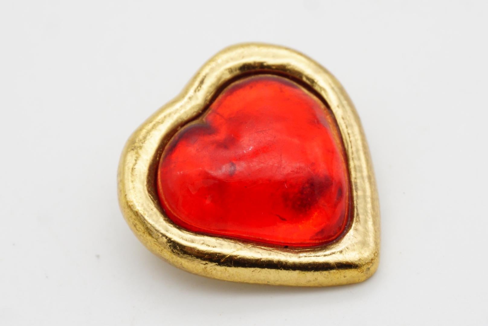 Yves Saint Laurent YSL Vintage Gripoix Ruby Cabochon Heart Crystal Love Brooch For Sale 4