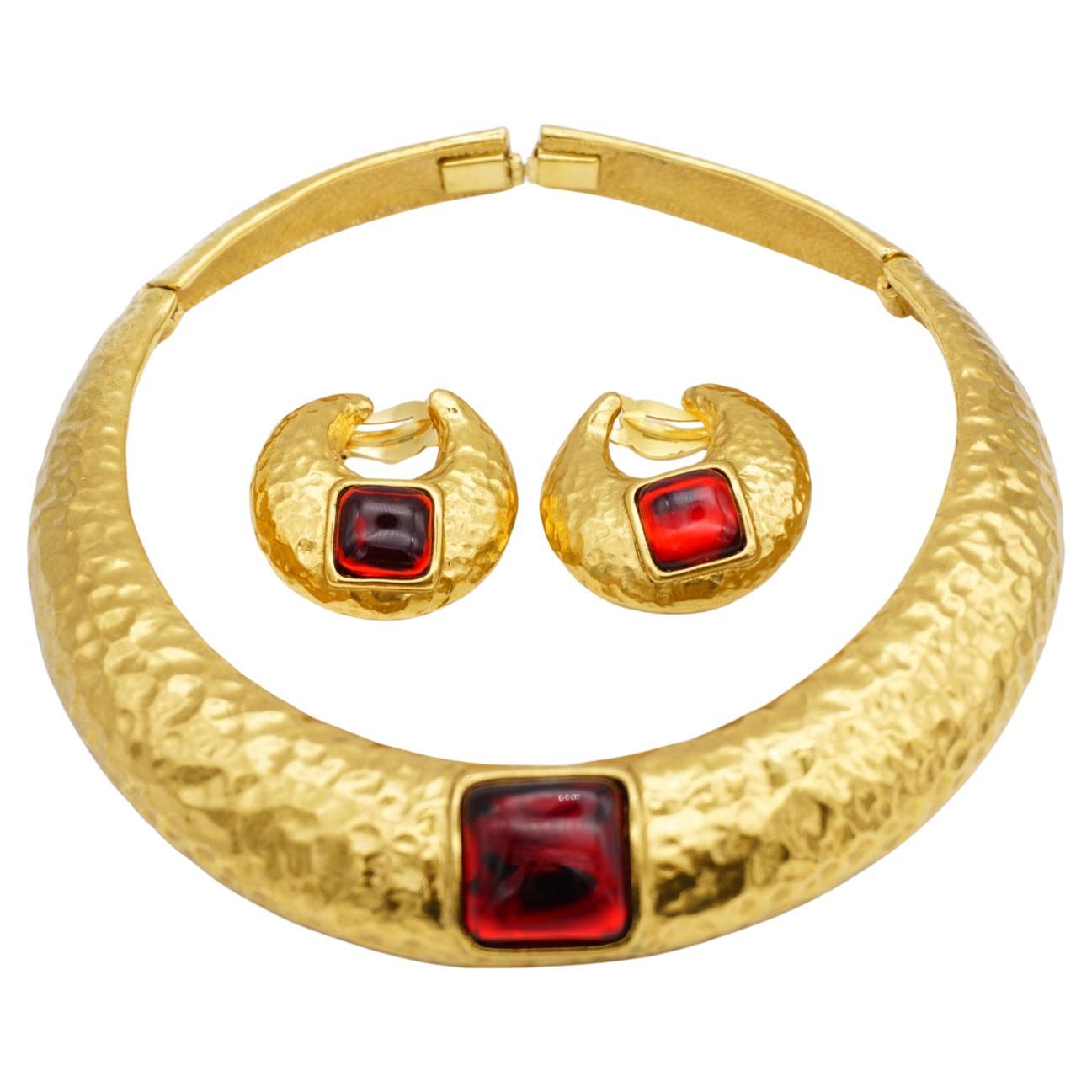 Yves Saint Laurent YSL Vintage Gripoix Ruby Square Cabochon Crescent Moon 2 Set in vendita